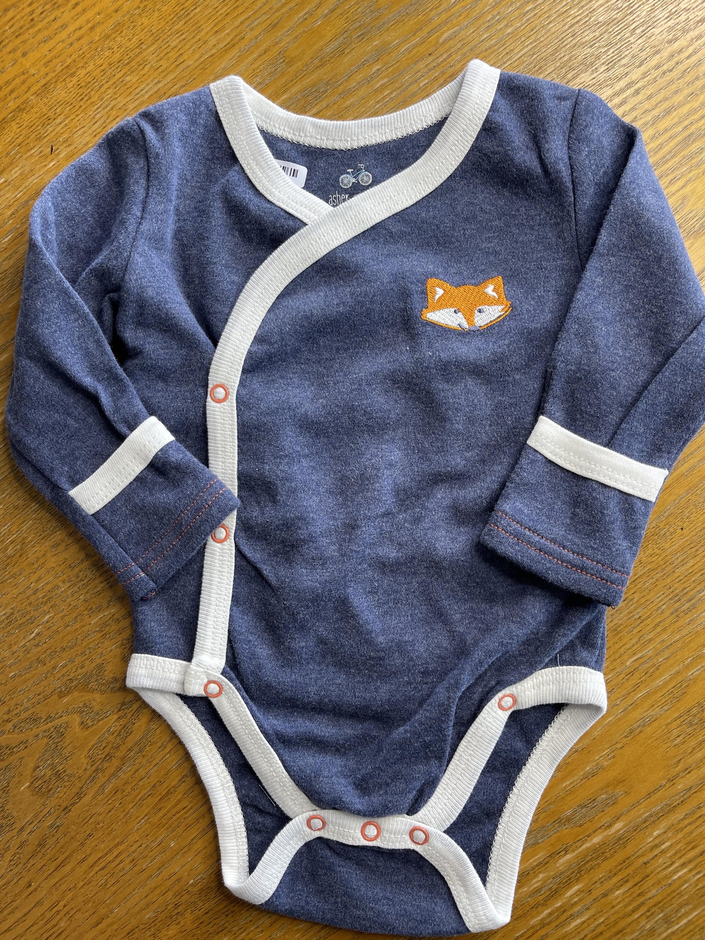 asher and olivia Boys White | Navy Blue Onesie Size: 0-3 months White | Navy Blue