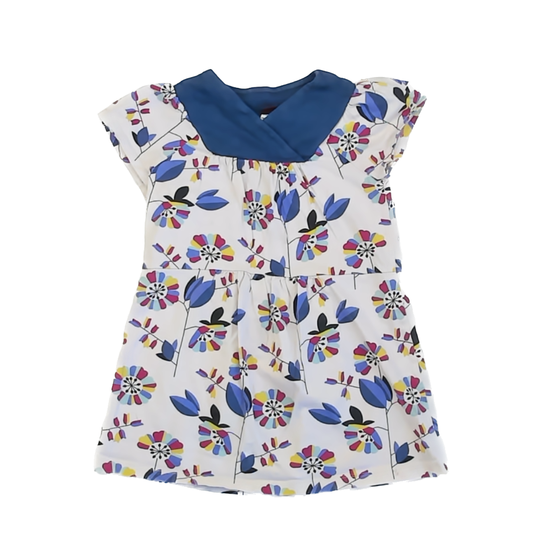 Tea Collection Girls White Navy Floral | Short Sleeve Dress Size: 5T White Navy Floral | Short Sleeve