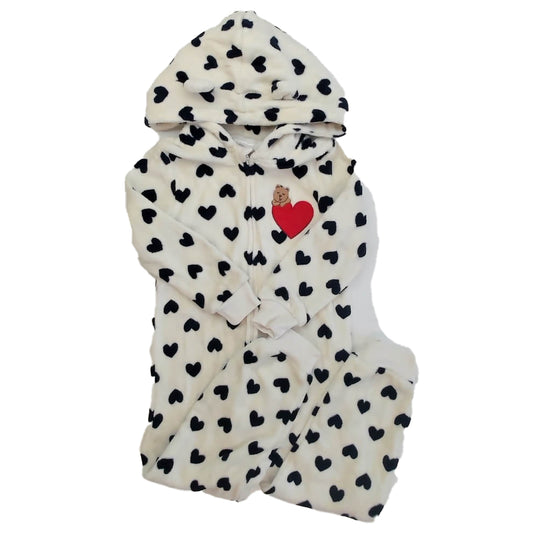 Gap Girls White | Navy Hearts 1-piece Non-footed Pajamas Size: 5T White | Navy Hearts