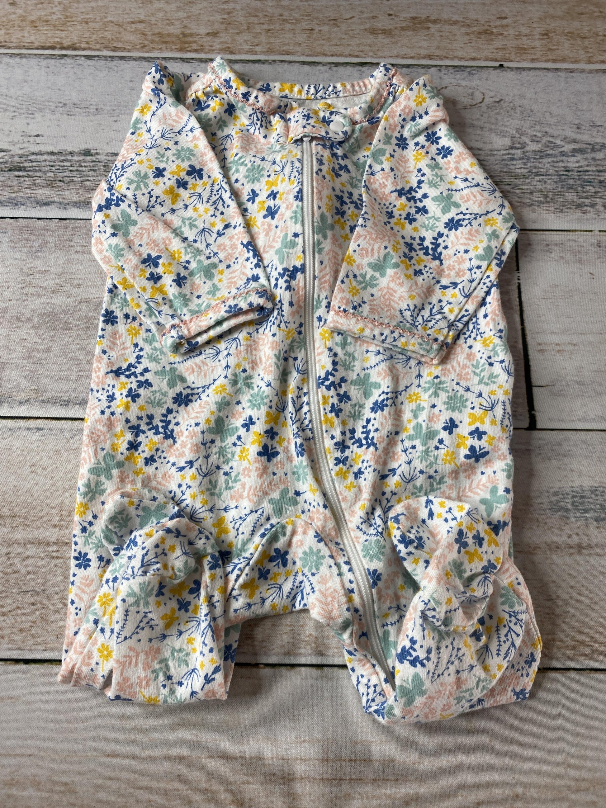 Carters Girls White | Pink floral Pajamas Size: 3 months White | Pink floral