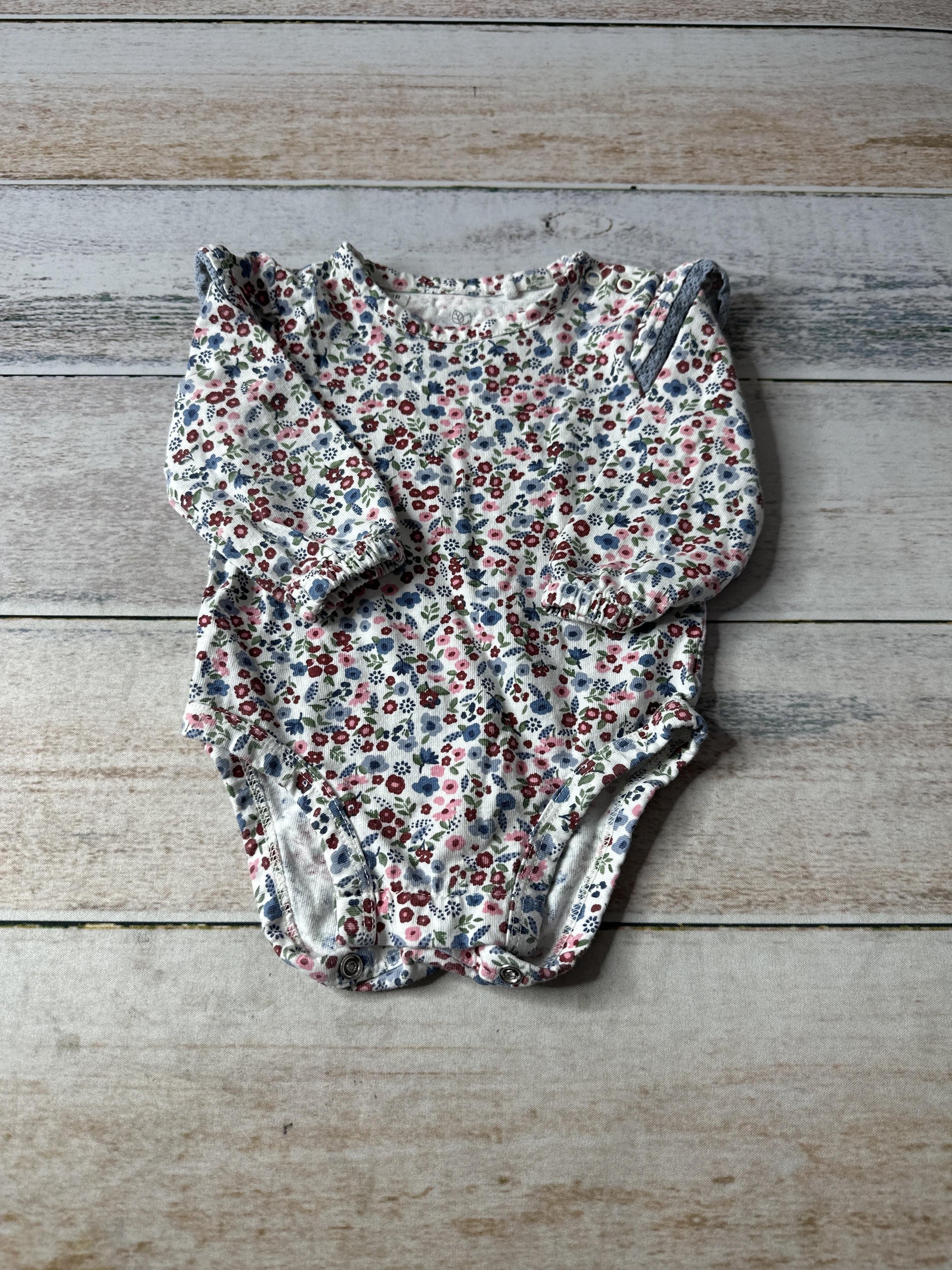 Oliver & Rain Unisex White | Pink floral Onesie Size: 3 months White | Pink floral