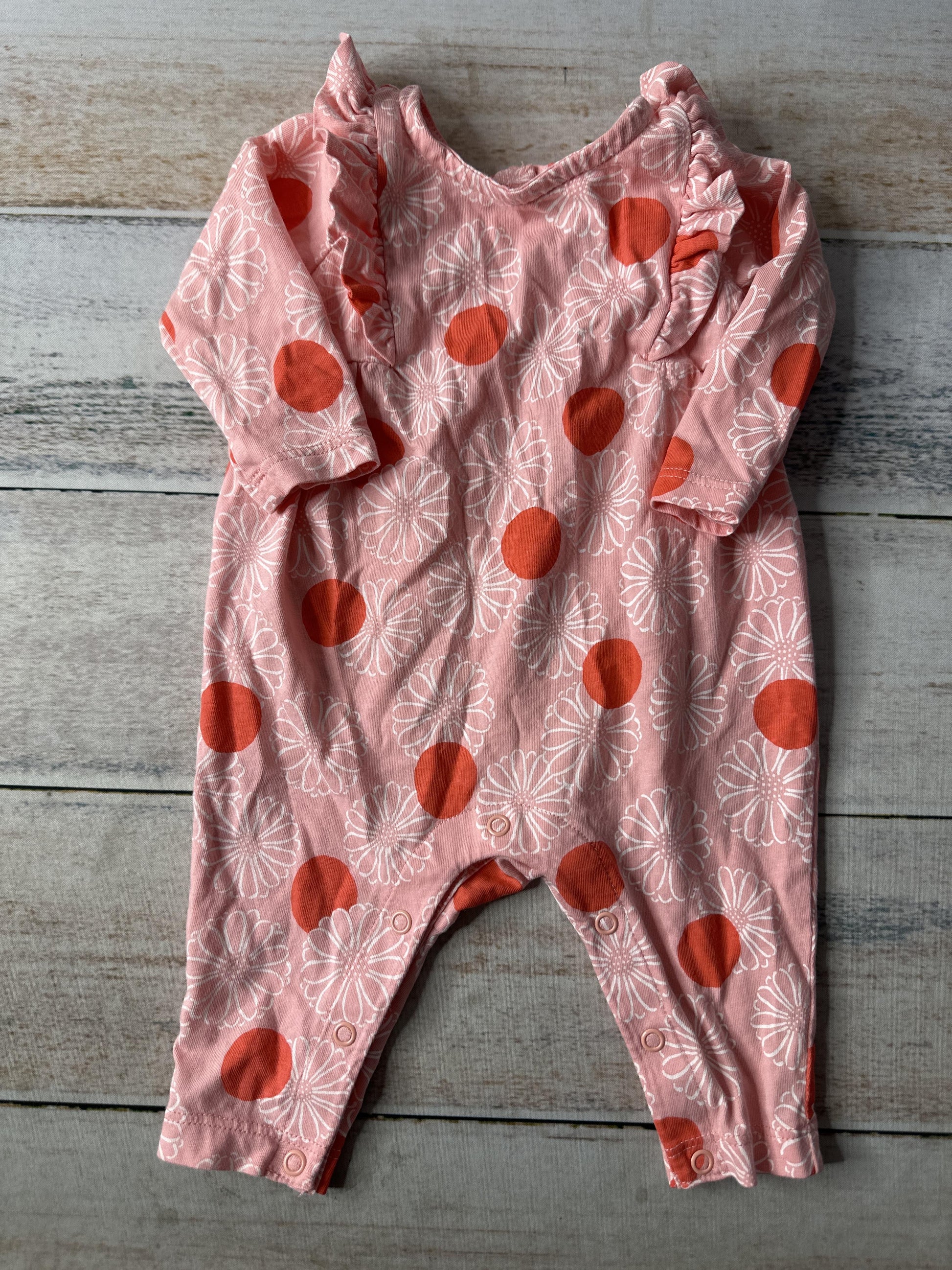 Tea Unisex White | pink | Red Long Sleeve Outfit Size: 0-3 months White | pink | Red