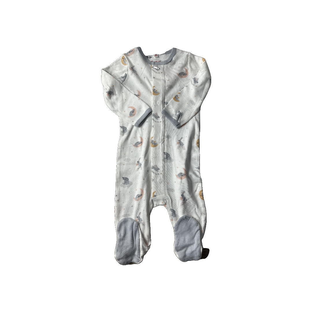 Easy = Magnetic Close Unisex White | pink | Yellow | Grey Pajamas Size: 6-9 months White | pink | Yellow | Grey