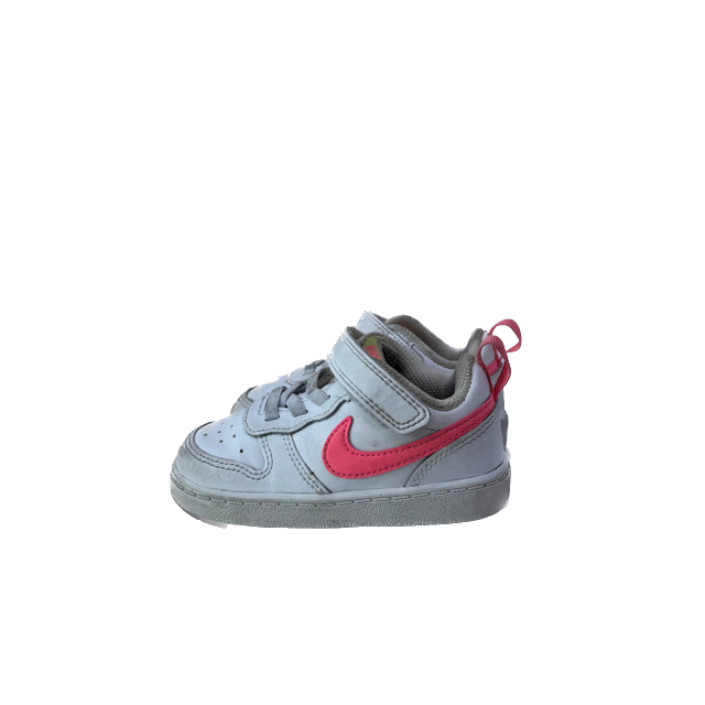 Nike Girls White | Pink Sneakers Size: 5.5 Toddler White | Pink