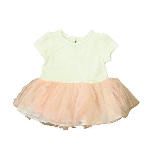 Miniclasix Girls White | Pink Dress Size: 6 Months