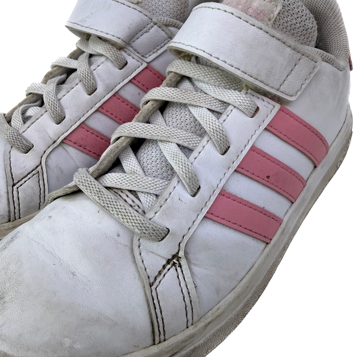 Adidas Girls White | Pink Sneakers Size: Youth 1 White | Pink