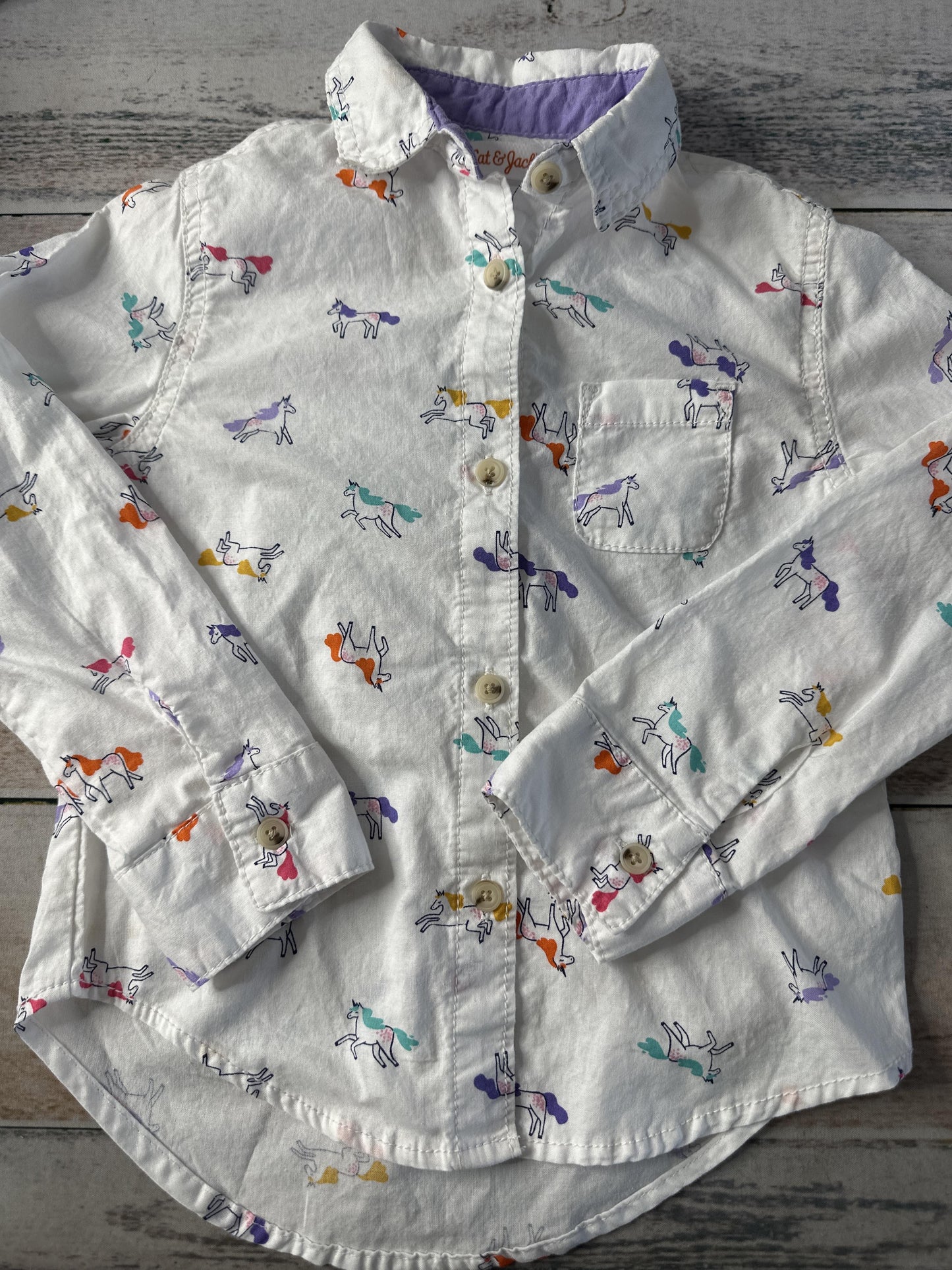 Cat & Jack Unisex White | Rainbow Button Down Short Sleeve Size: 4-5 Years White | Rainbow