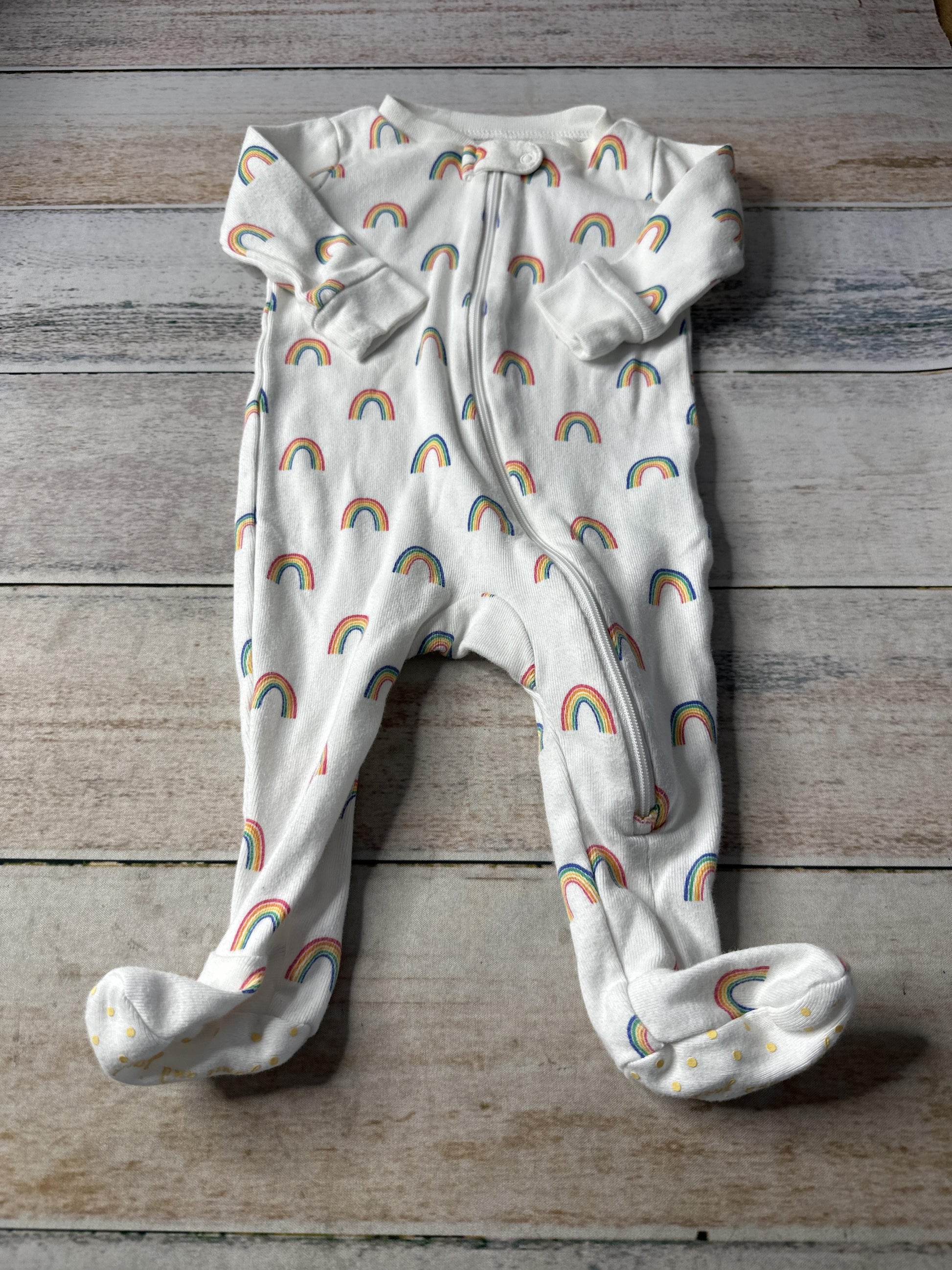 Janie and Jack Unisex White | Rainbow Pajamas Size: 3-6 months White | Rainbow