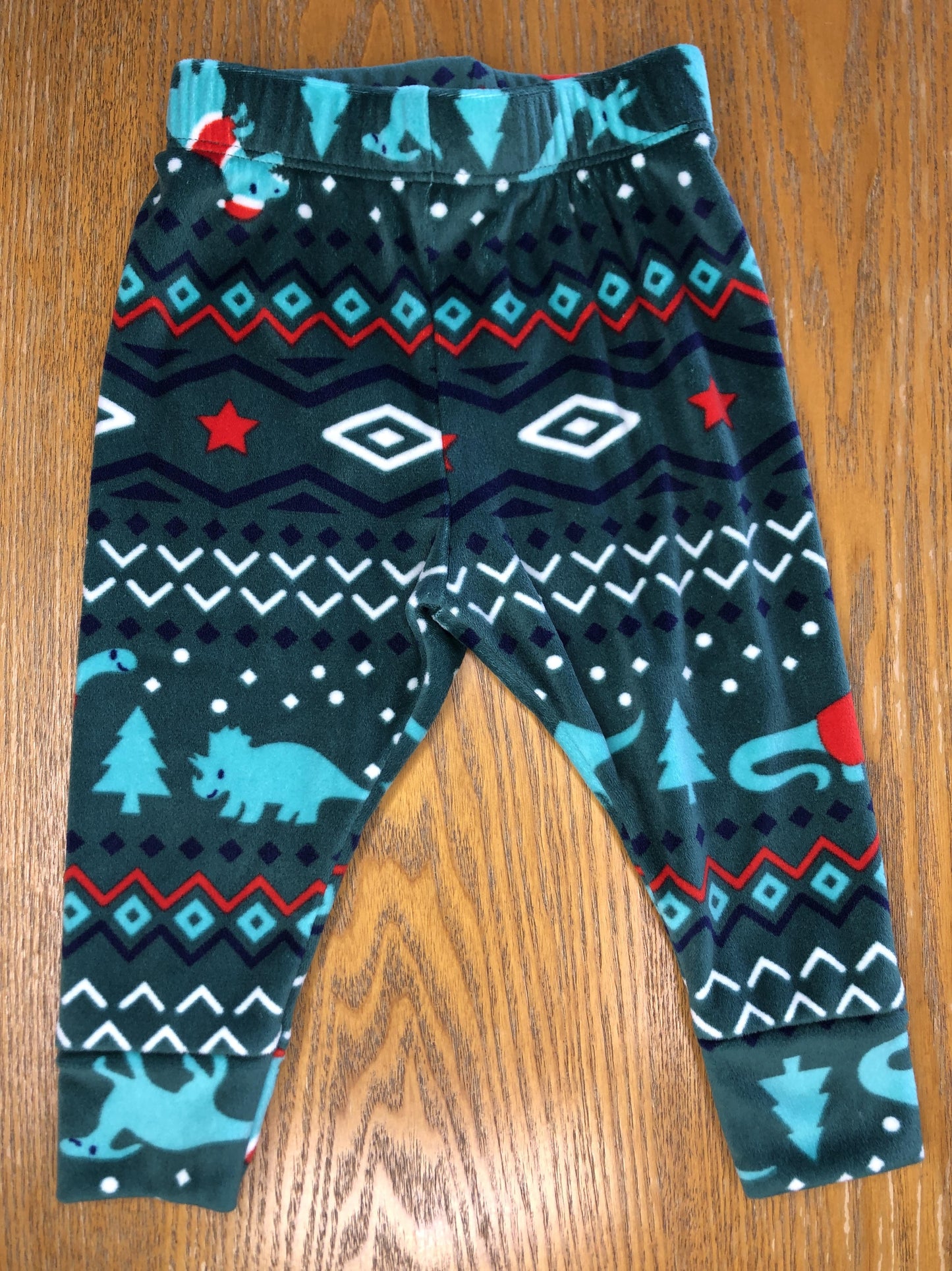 Cat & Jack Unisex White | Red | Forest Green Pajamas Size: 12 months White | Red | Forest Green