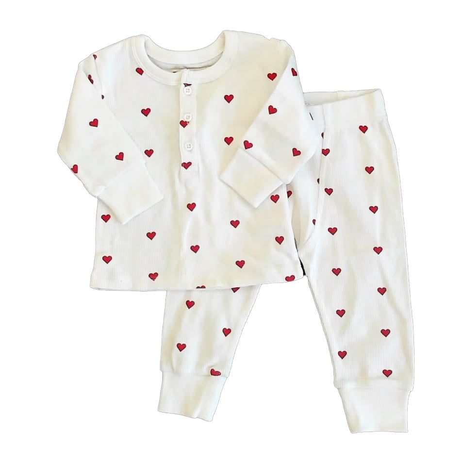 Monica + Andy Girls White | Red Hearts 2-piece Pajamas Size: 6-12 Months White | Red Hearts