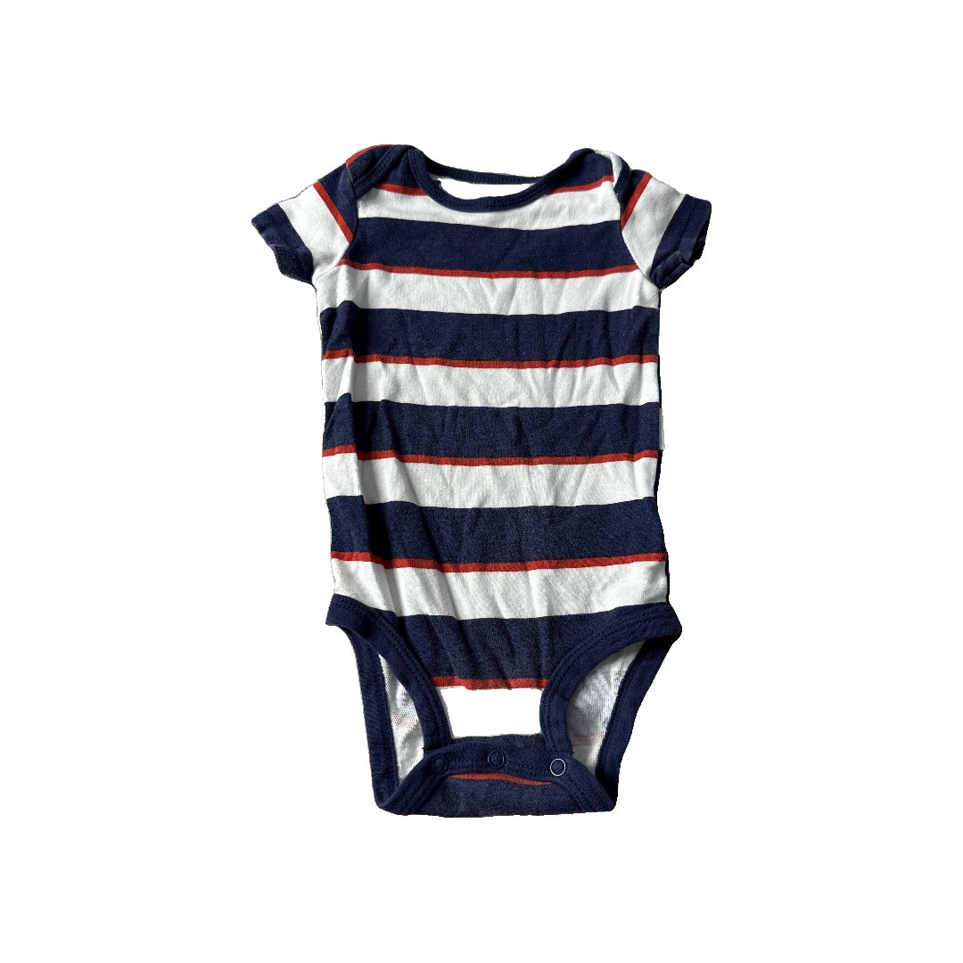 Carters Boys White | Red | Navy Blue Onesie Size: 9 months White | Red | Navy Blue