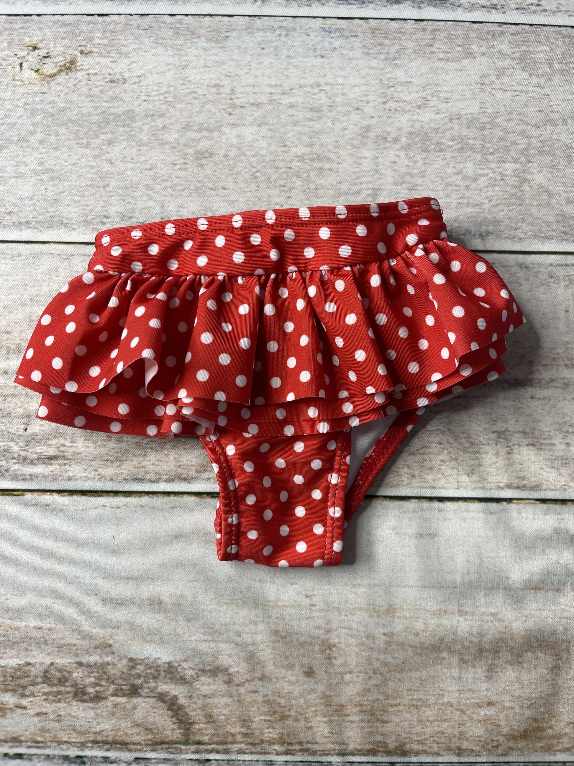 Wetsuit co Girls White | Red | polka dot Swimwear Size: 0-3 months White | Red | polka dot