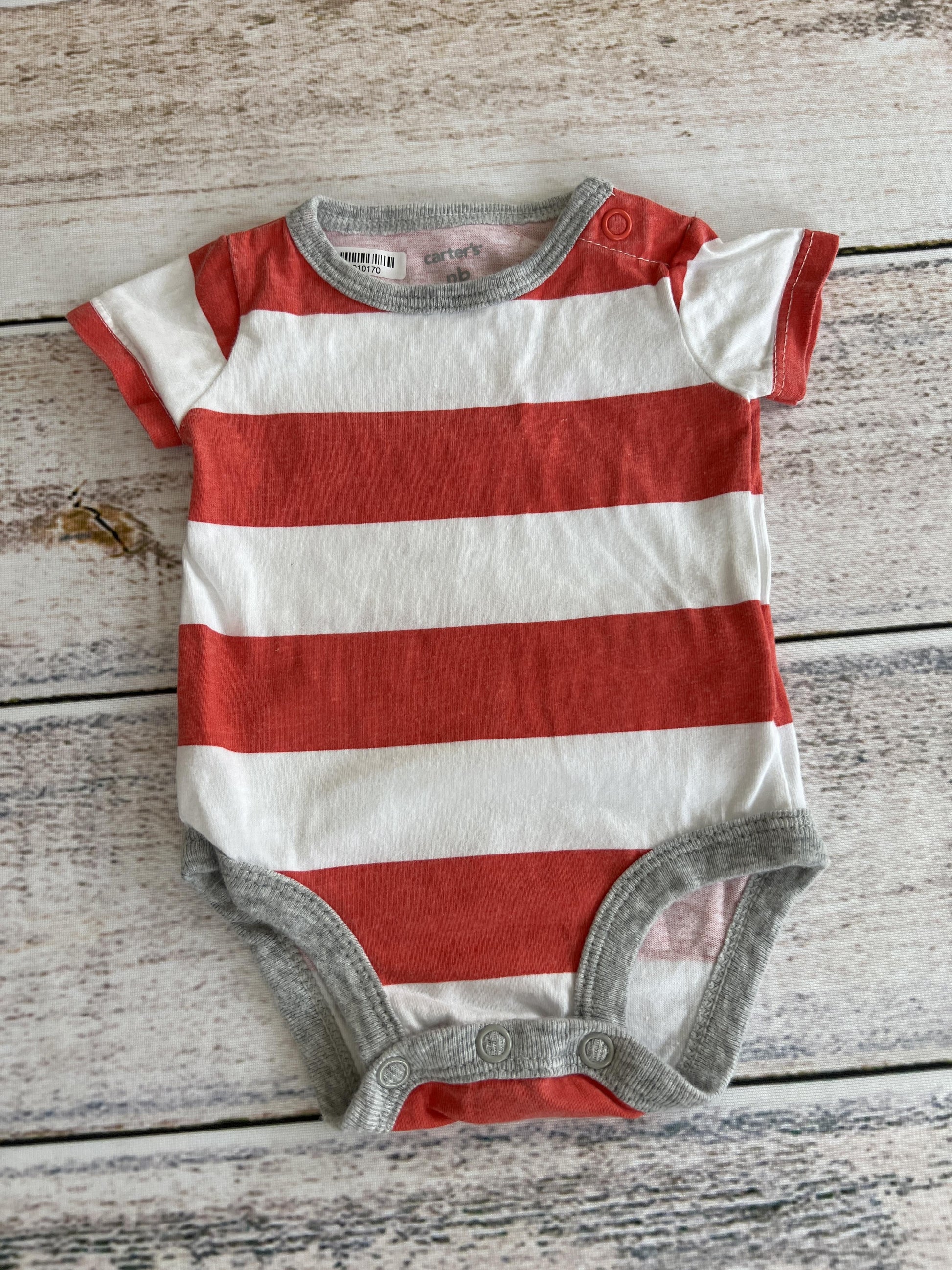 Carters Boys White | Red Onesie Size: Newborn White | Red