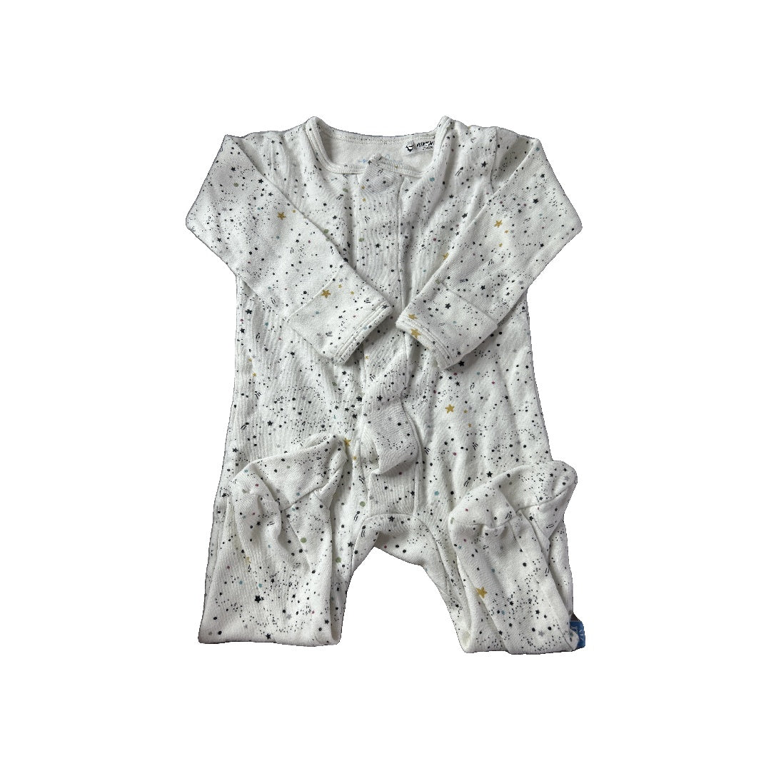 Simply Magnetic Me Unisex White | Stars Onesie Size: 6-Mar White | Stars
