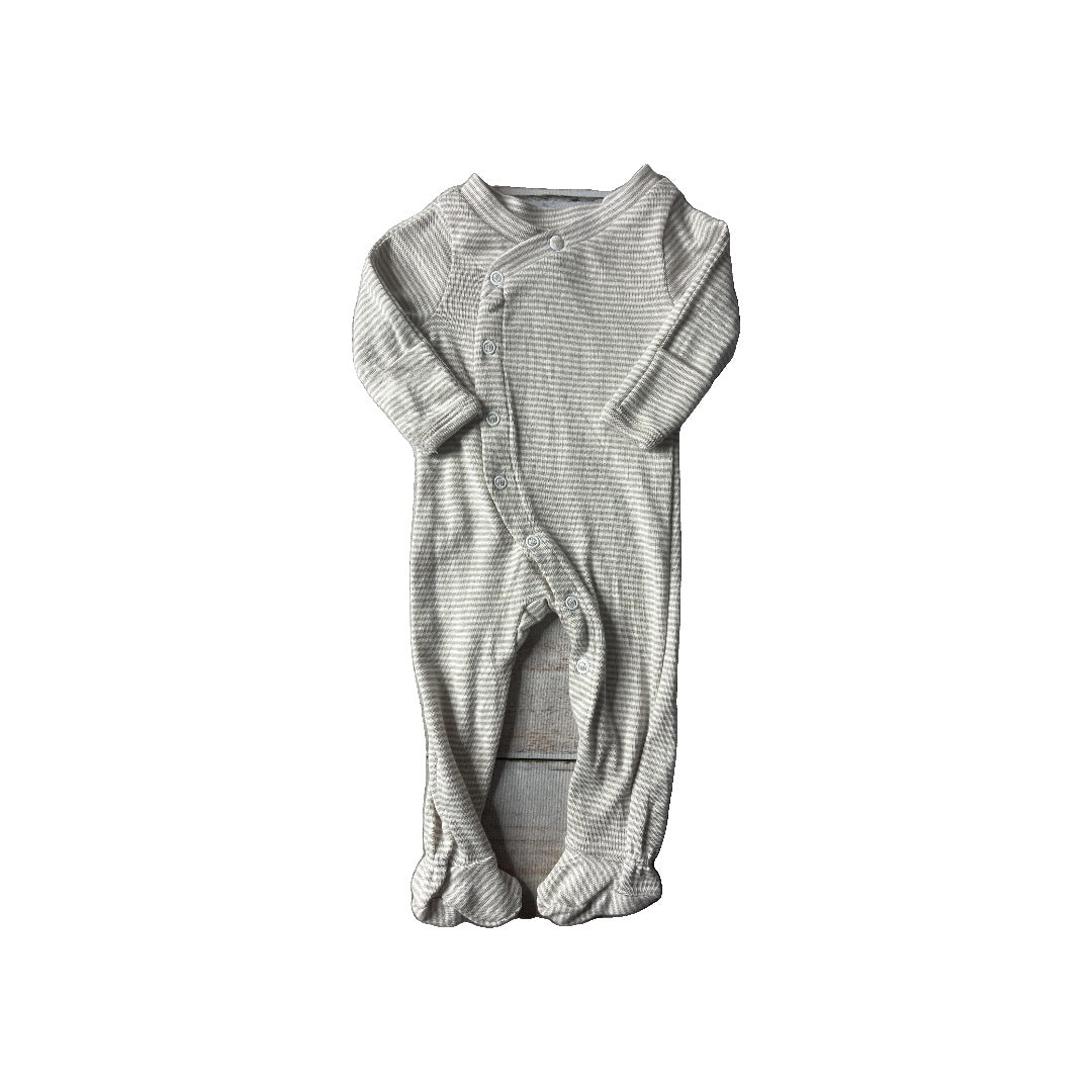 Burt's Bees Unisex White | Stripe Pajamas Size: Preemie White | Stripe