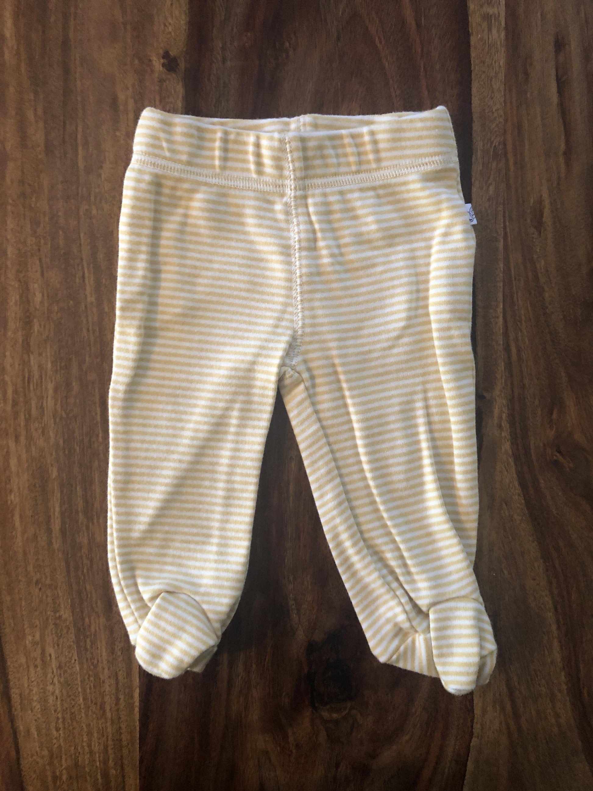 Oliver & Rain Unisex White | Striped | Yellow Pants Size: 3 months White | Striped | Yellow