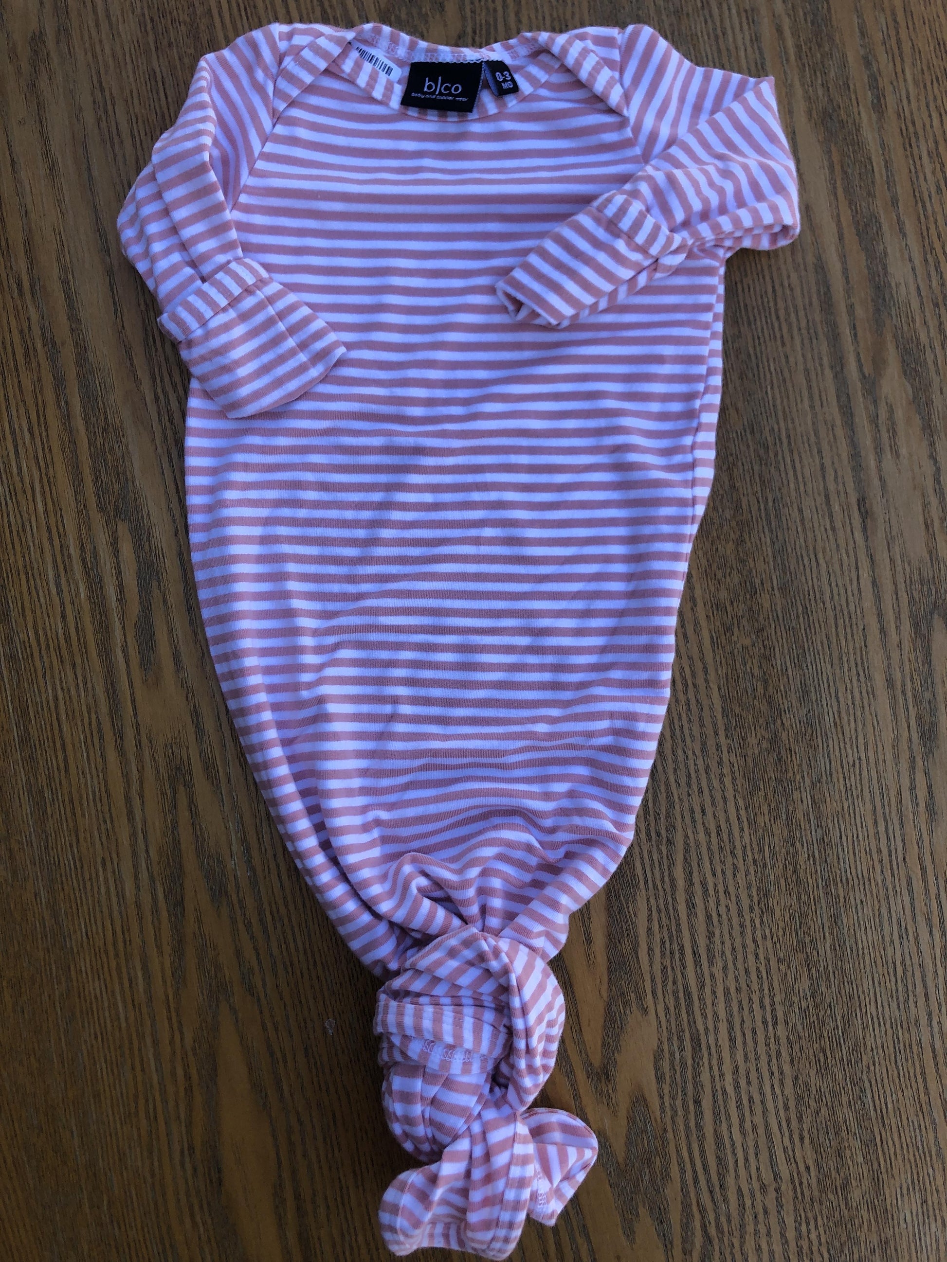 BabySprouts co Girls White | Striped Sleepsack Size: 0-3 months White | Striped