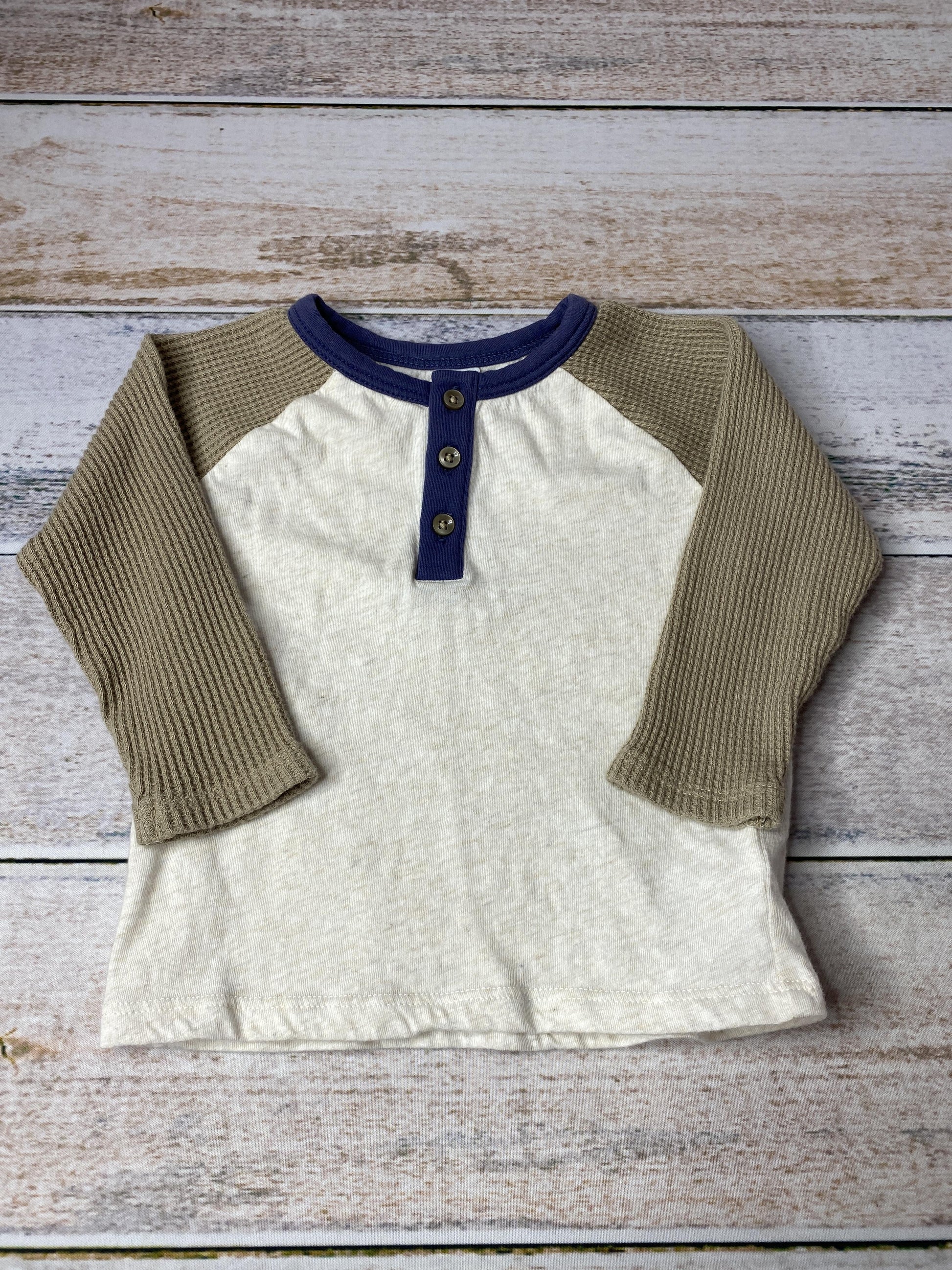 Nordstrom Boys White | Tan Long Sleeve Shirt Size: 9 months White | Tan