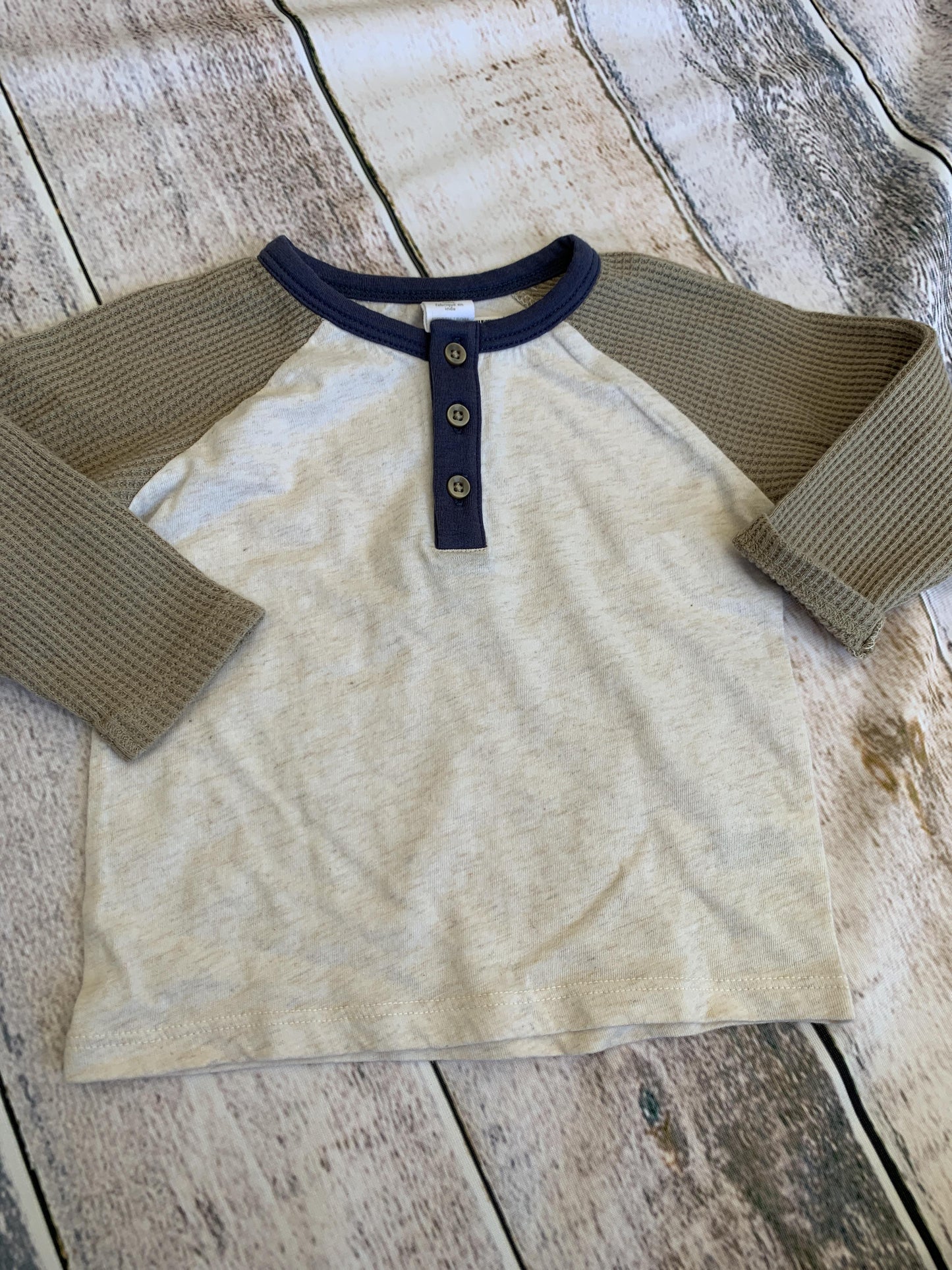 Nordstrom Boys White | Tan Long Sleeve T-Shirt Size: 9 months White | Tan