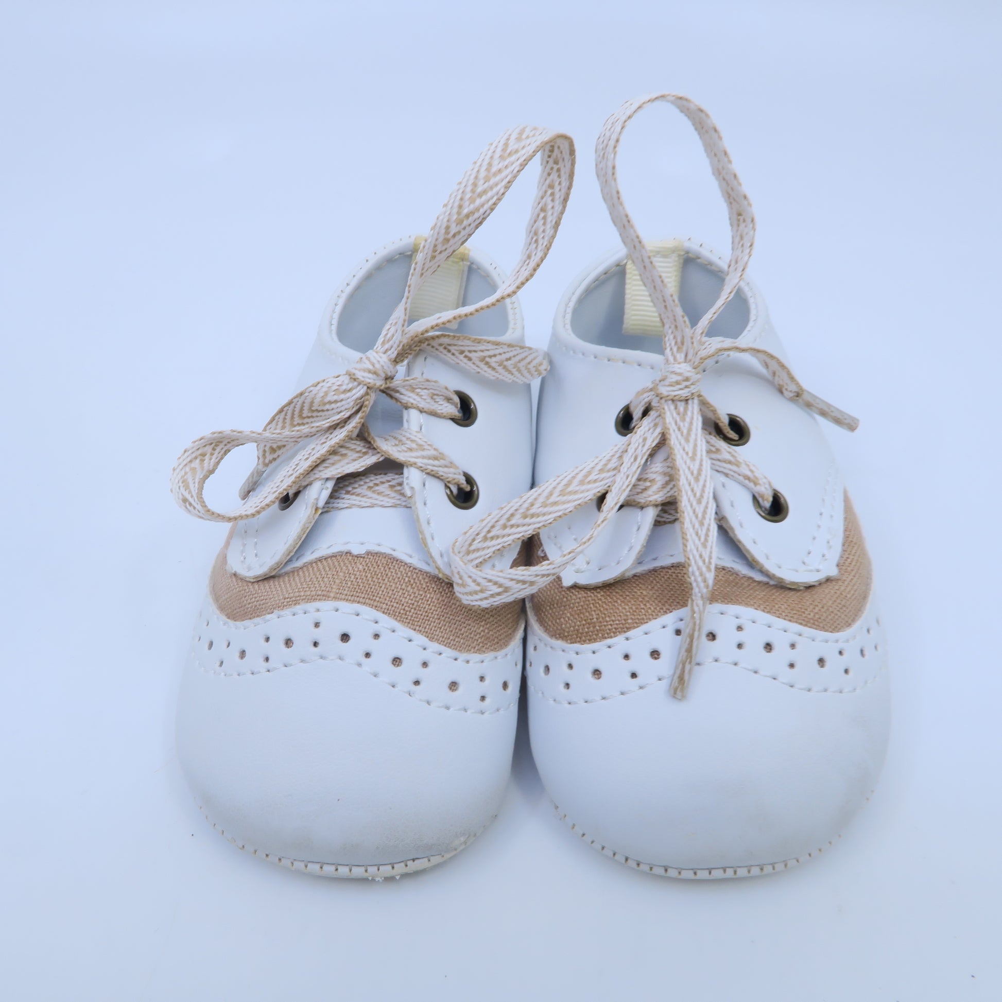 Wendy Bellissimo Girls White | Tan Shoes Size: Infant 2 White | Tan