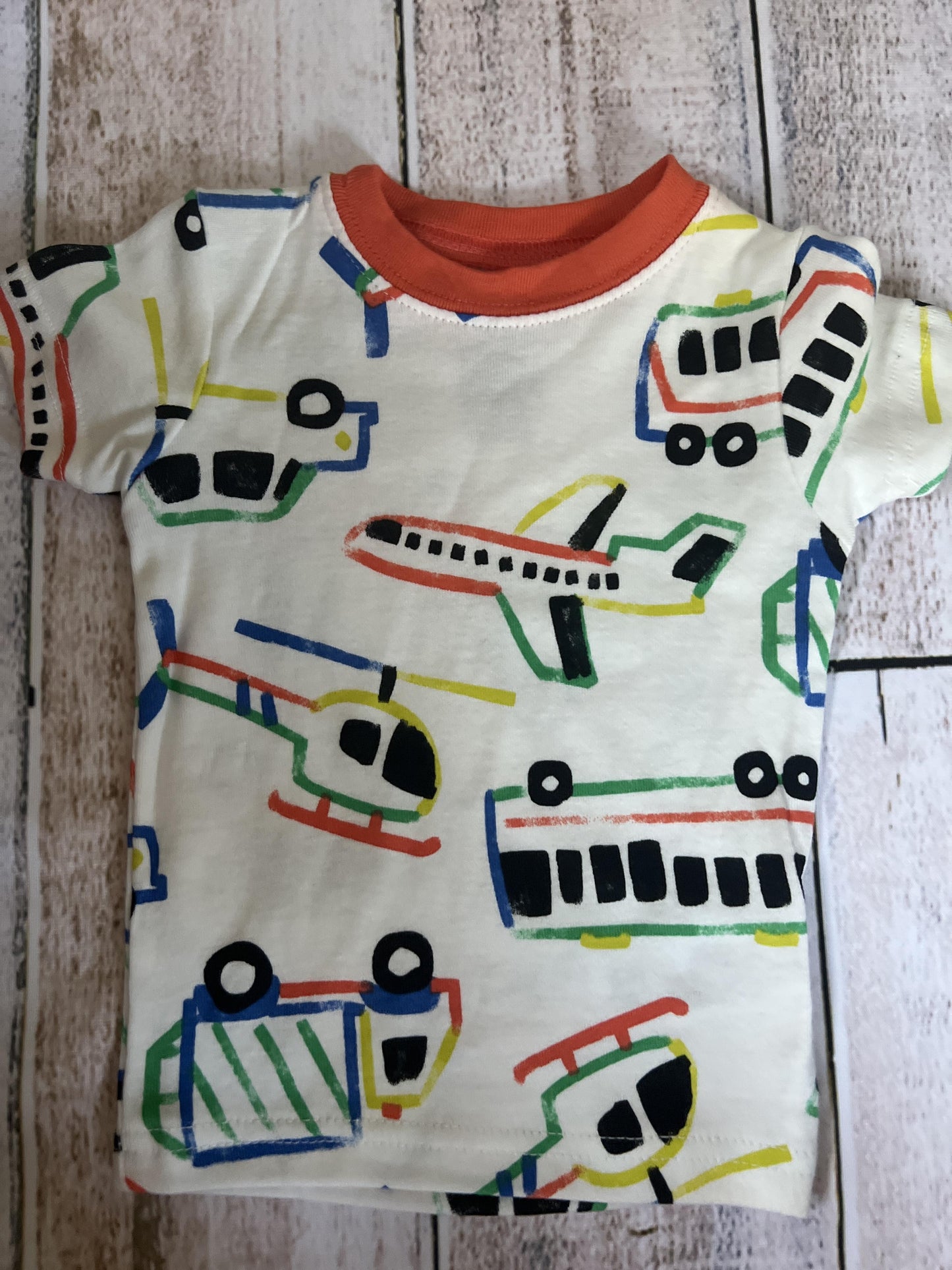 Carters Boys White | Trains Pajamas Size: 6 months White | Trains