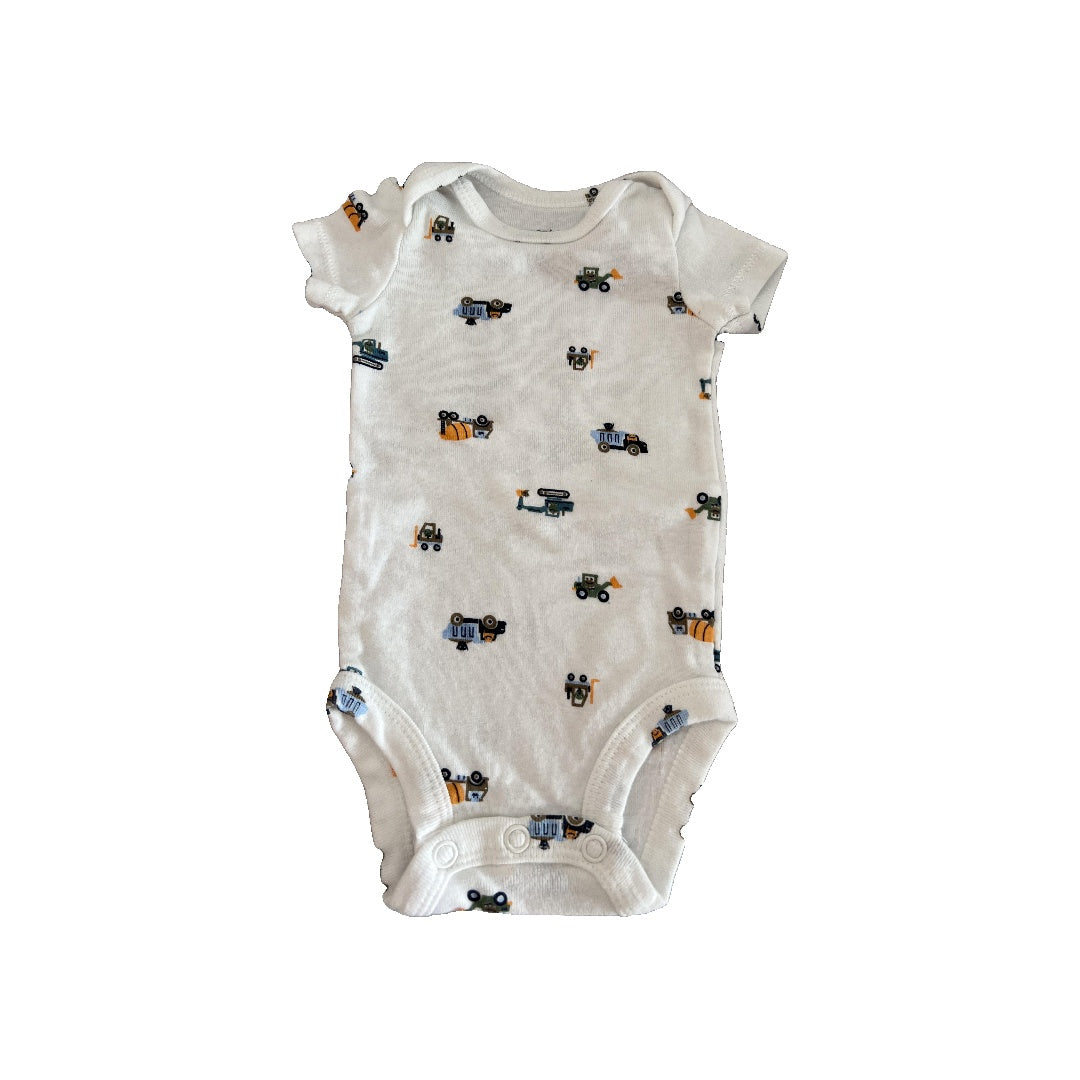Carters Boys White | Trucks Onesie Size: Newborn White | Trucks