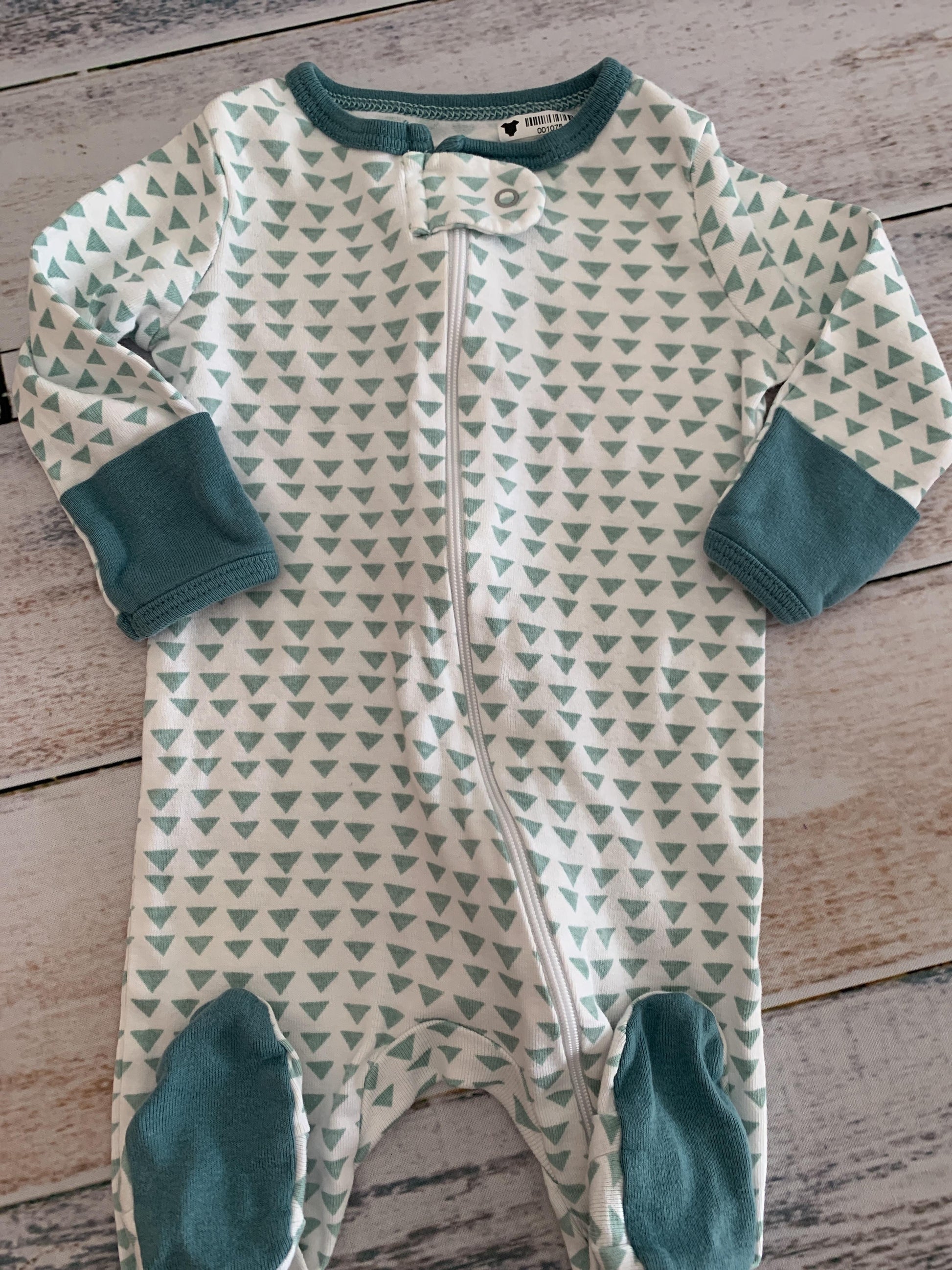 Cloud Island Boys White | Turquoise Pajamas Size: 0-3 months White | Turquoise