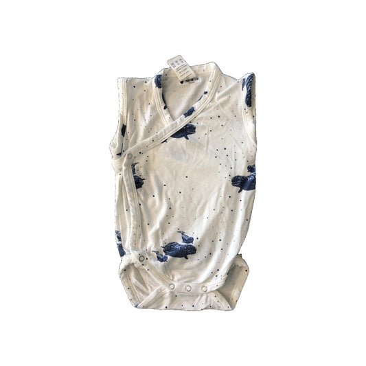 Kate Quinn Unisex White | whales Onesie Size: 0-3 months White | whales