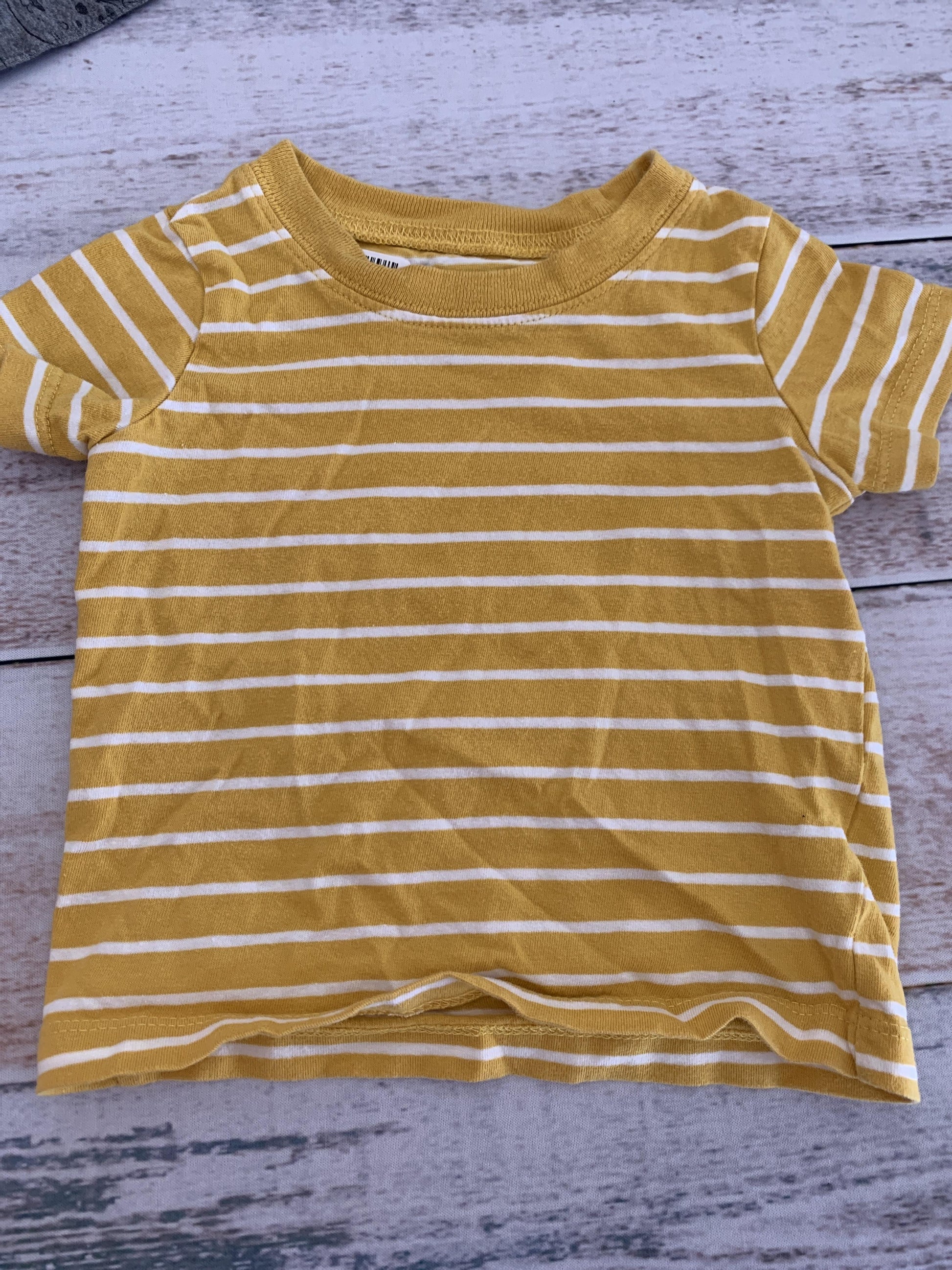 Carters Boys White | Yellow | Stripe T-Shirt Size: 12 months White | Yellow | Stripe