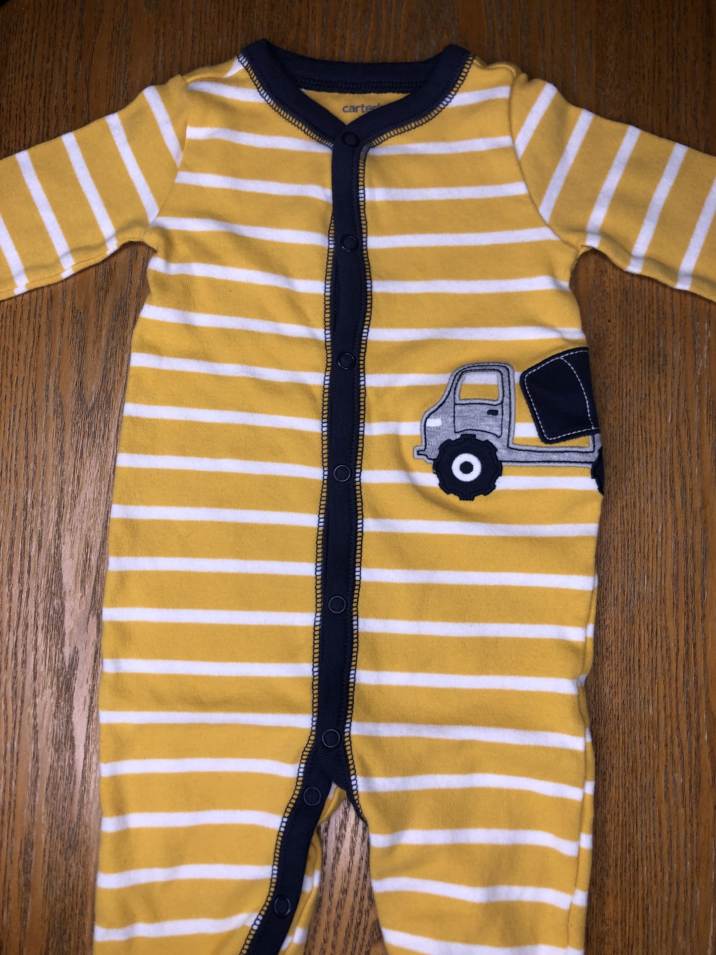 Carters Unisex White | Yellow | Striped Pajamas Size: 9 months White | Yellow | Striped