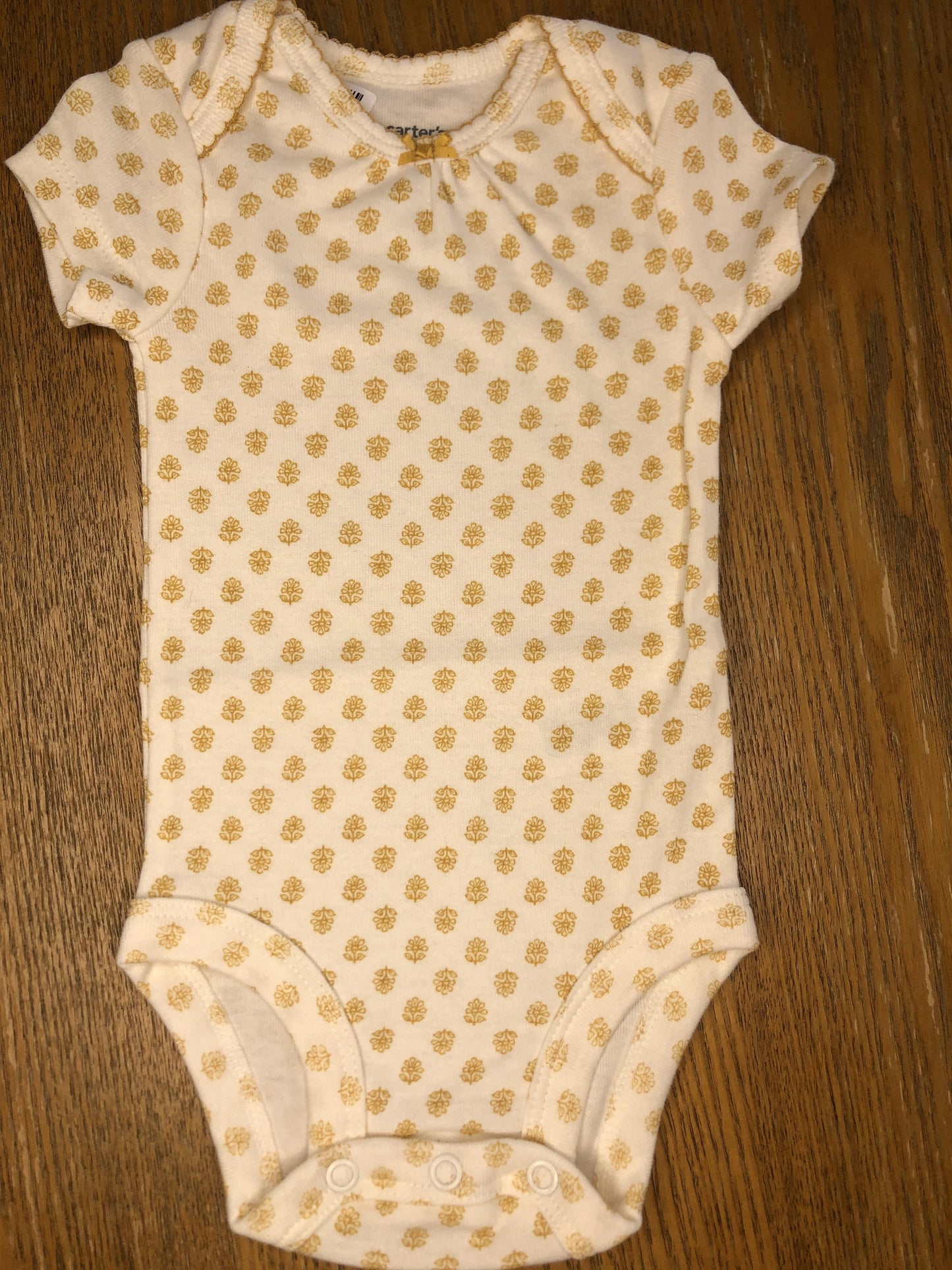 Carters Girls White | Yellow Onesie Size: 3 months White | Yellow