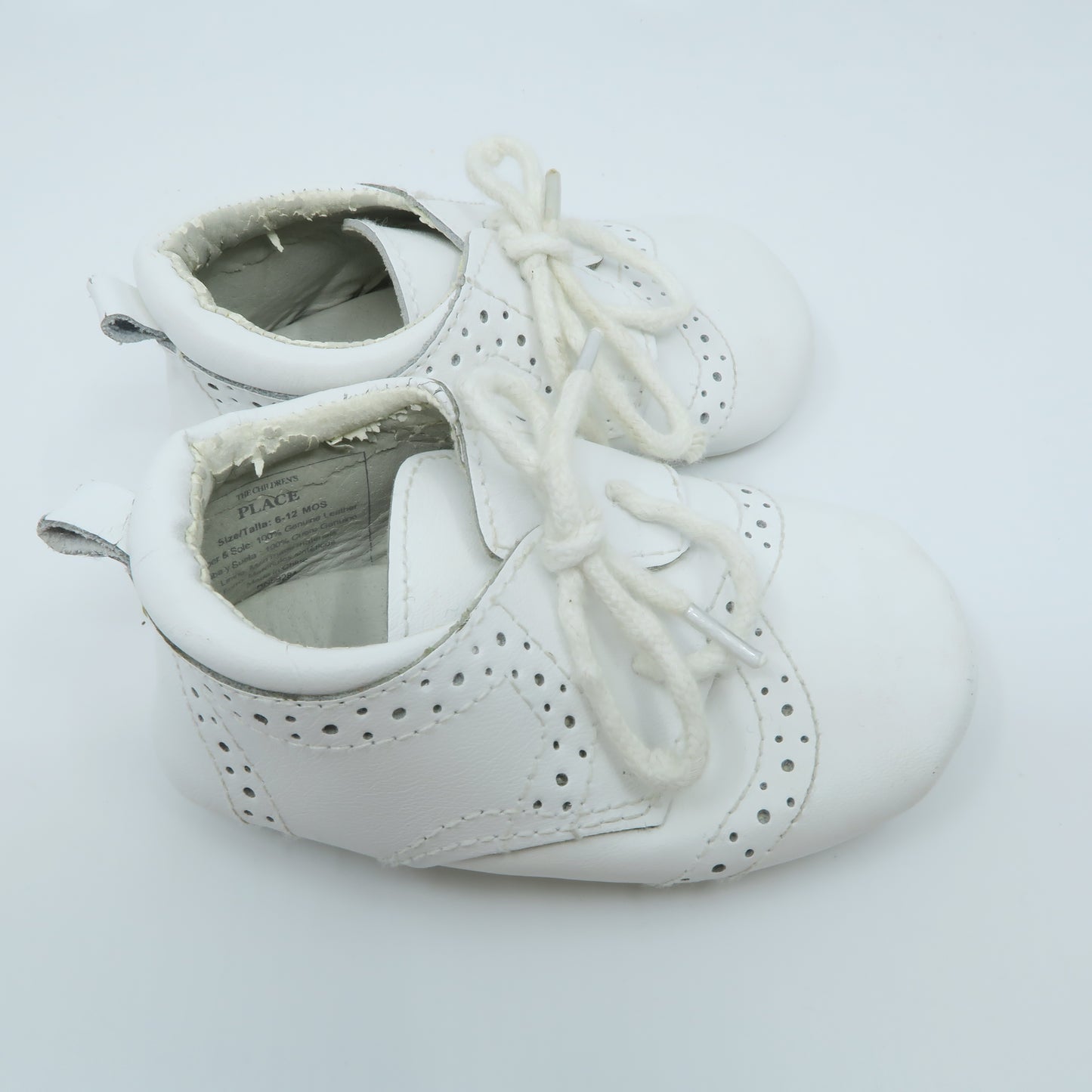 The Children's Place Boys White Shoes Size: 1 infant White