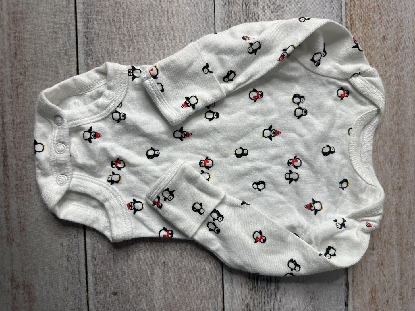 Carters Unisex White Onesie Size: Newborn White