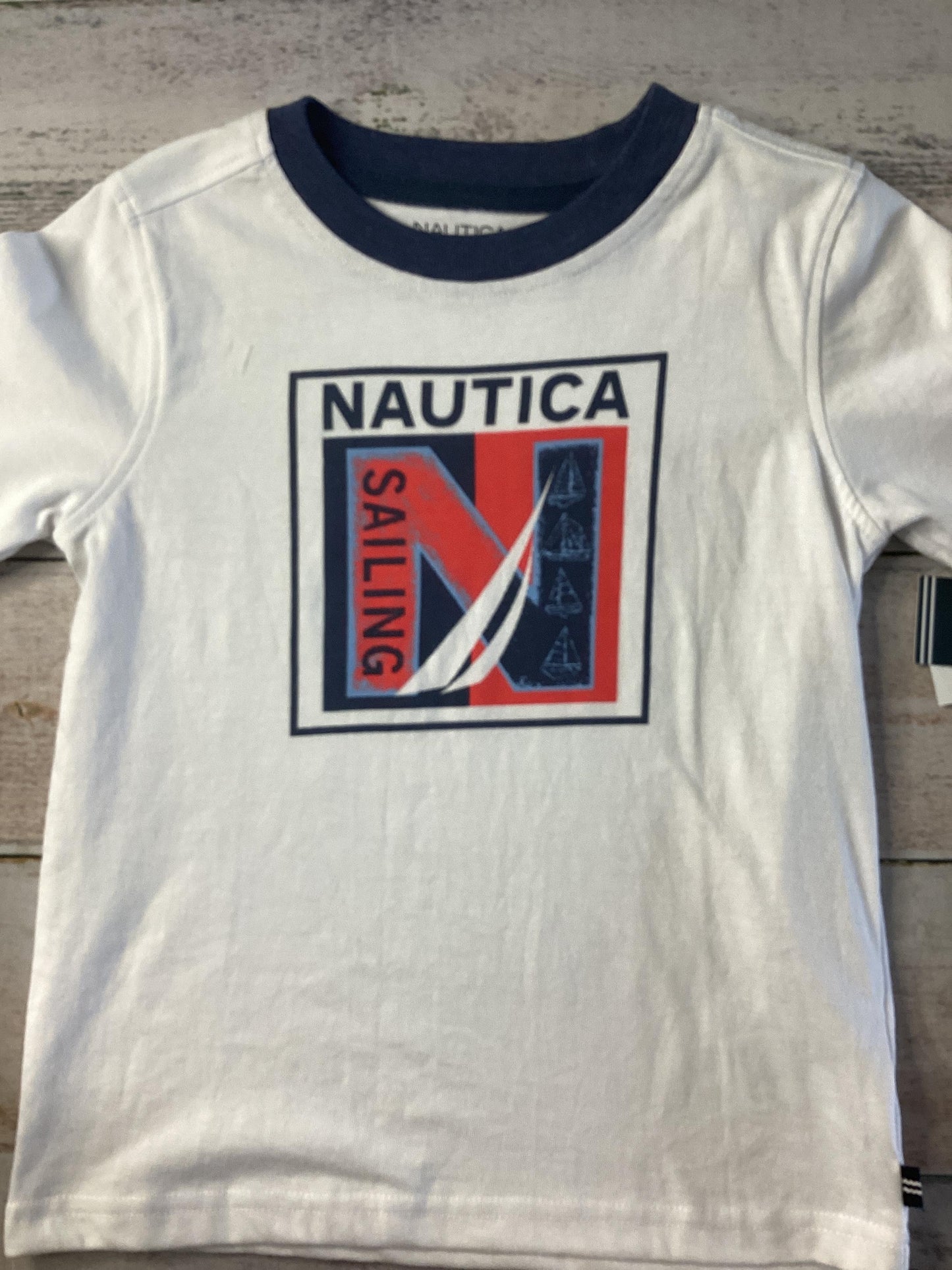 Unisex White Button Down Short Sleeve Size: 4T White