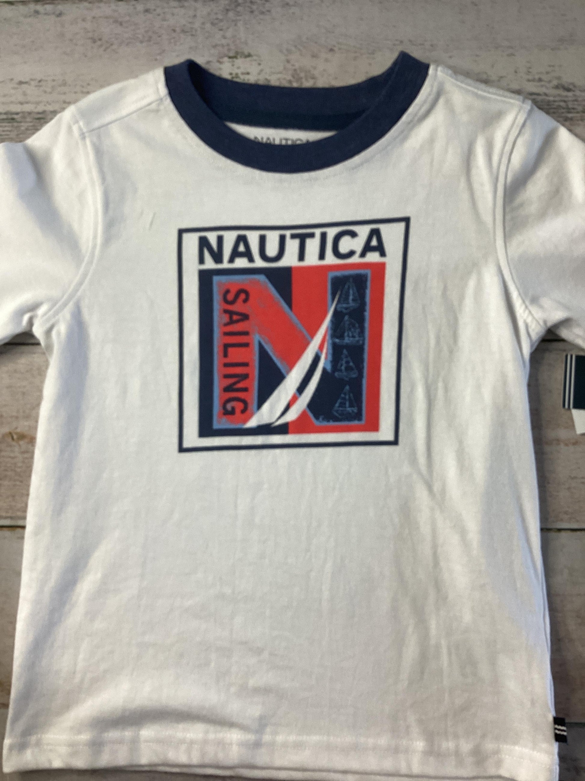 Unisex White Button Down Short Sleeve Size: 4T White