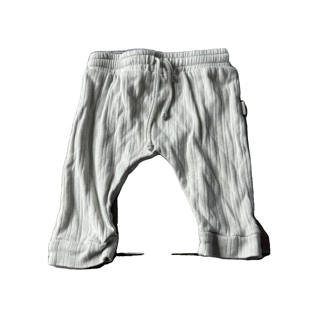 Antebies Unisex White Pants Size: 3-6 months White
