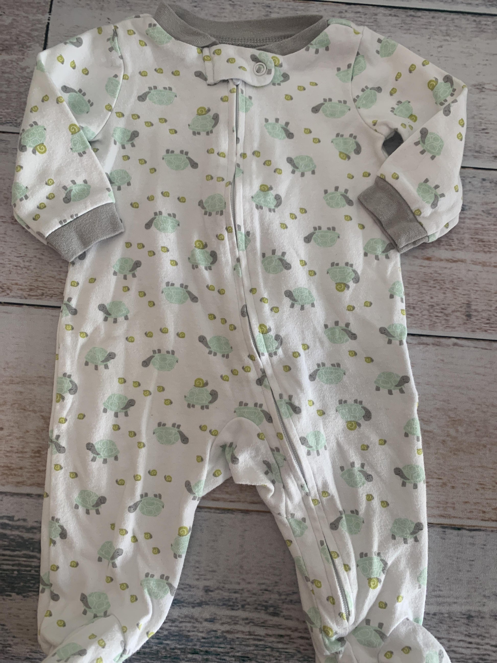 Carters Unisex White Pajamas Size: 3 months White