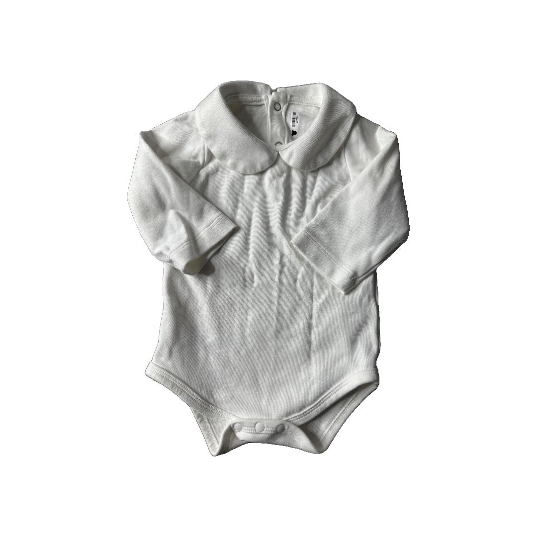 Unknown Unisex White Onesie Size: 3-6 months White