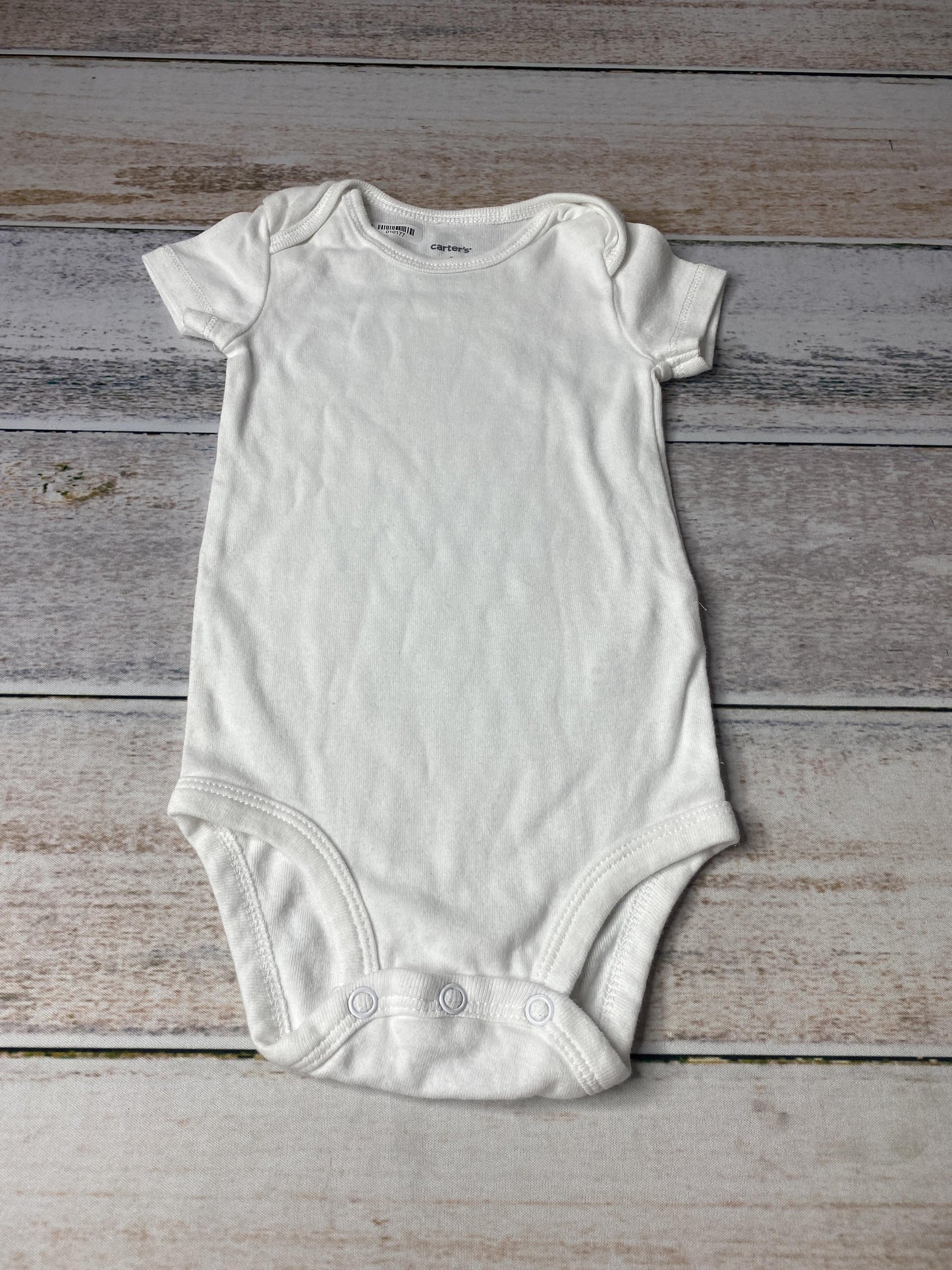 Carters Unisex White Onesie Size: 6 months White