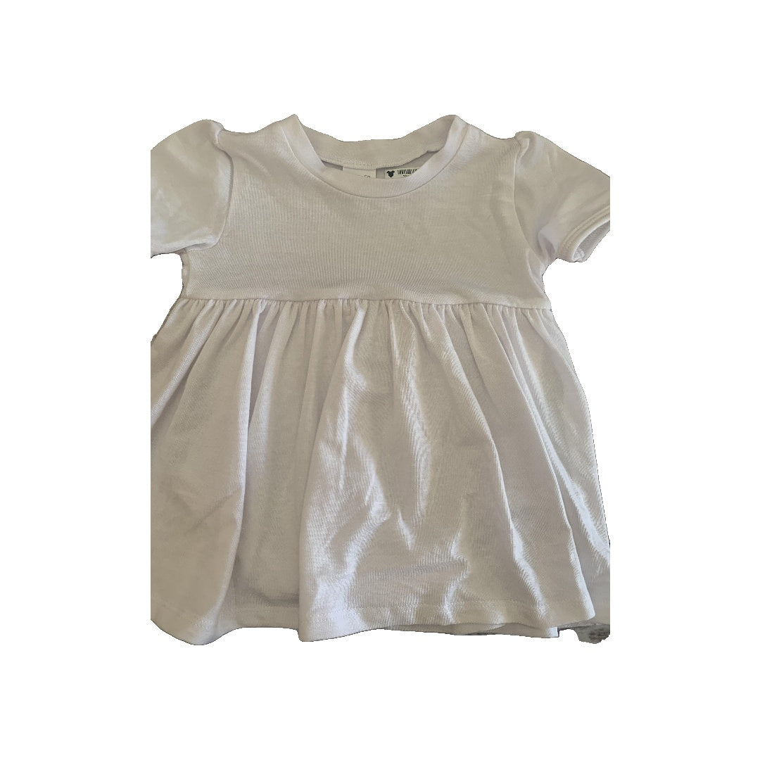 Peasy Girls White Dress Size: 9-12 Months White