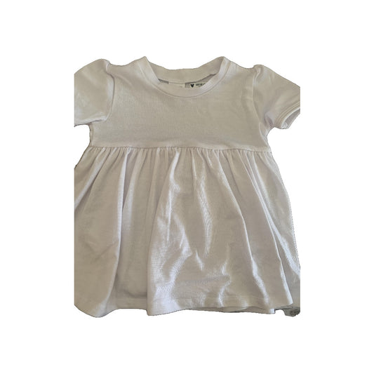 Peasy Girls White Dress Size: 9-12 Months White
