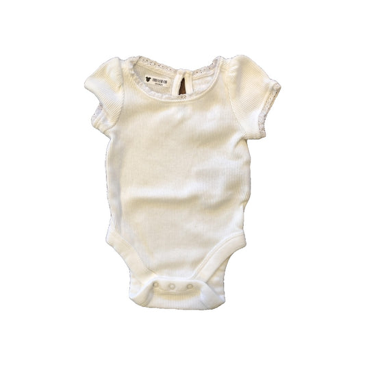 Gap Girls White Onesie Size: Newborn White