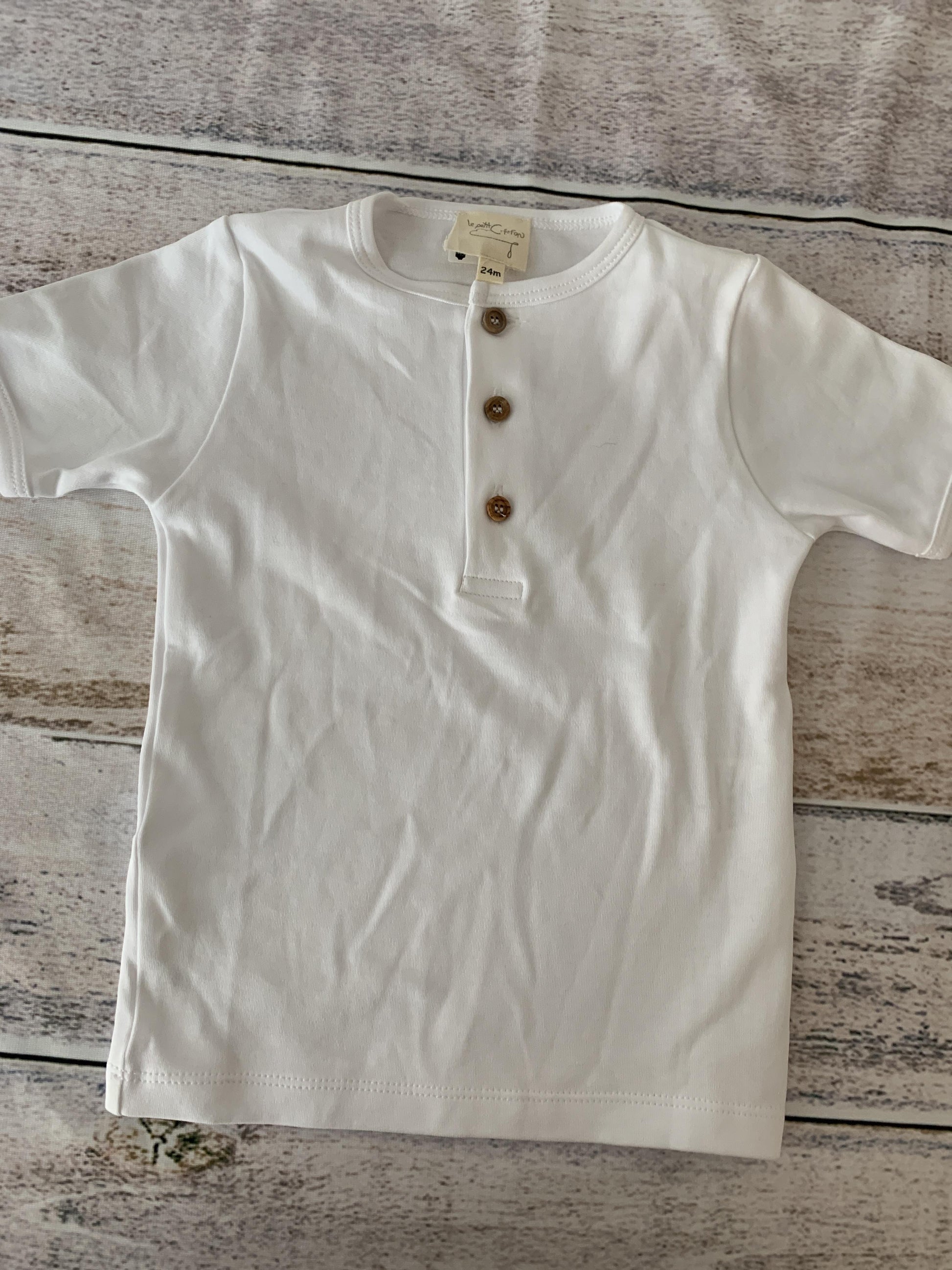 Le Petit Chiffon Unisex White Pajamas Size: 24 months White