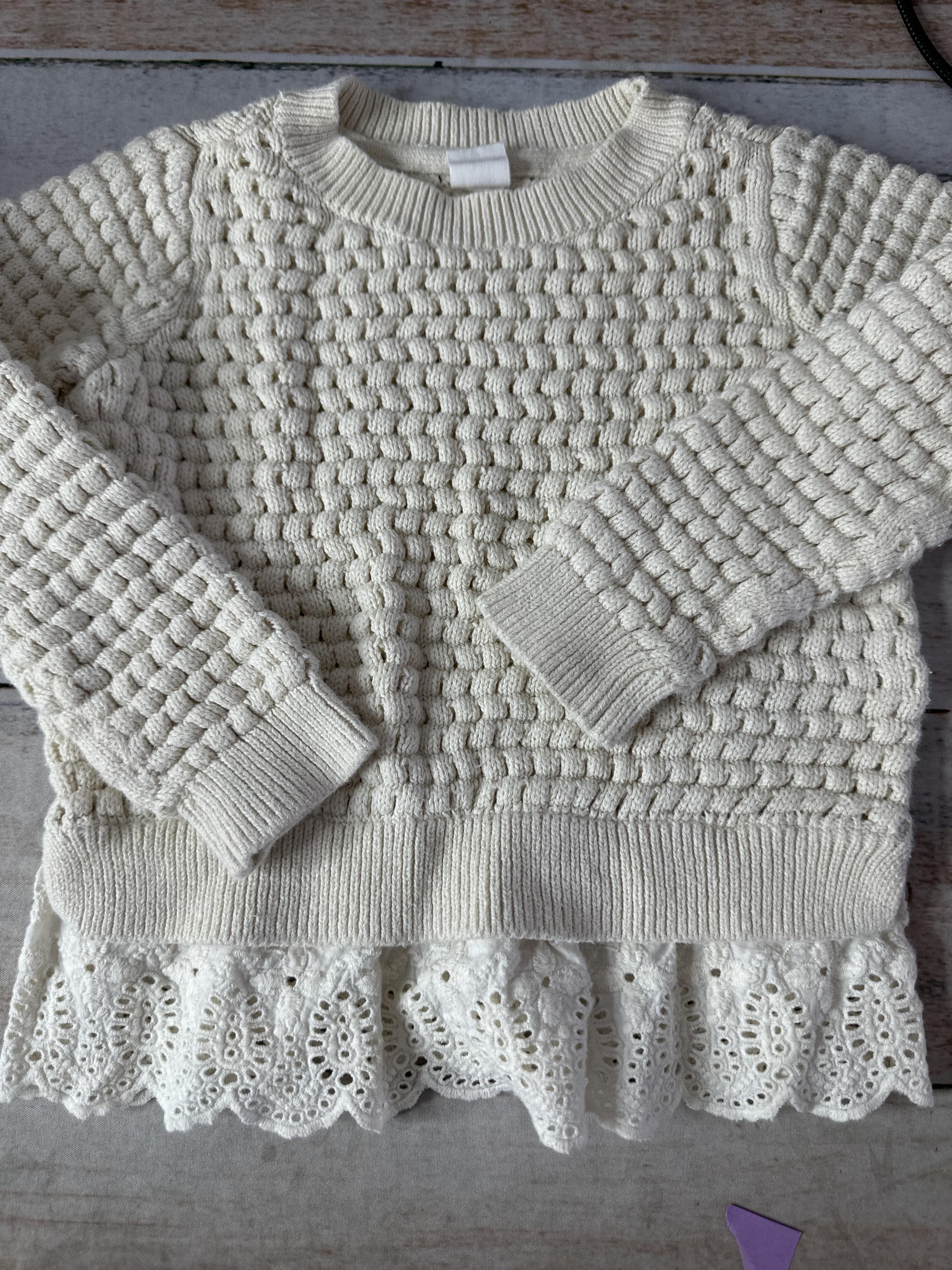 Gap Girls White Sweater Size: 4T White