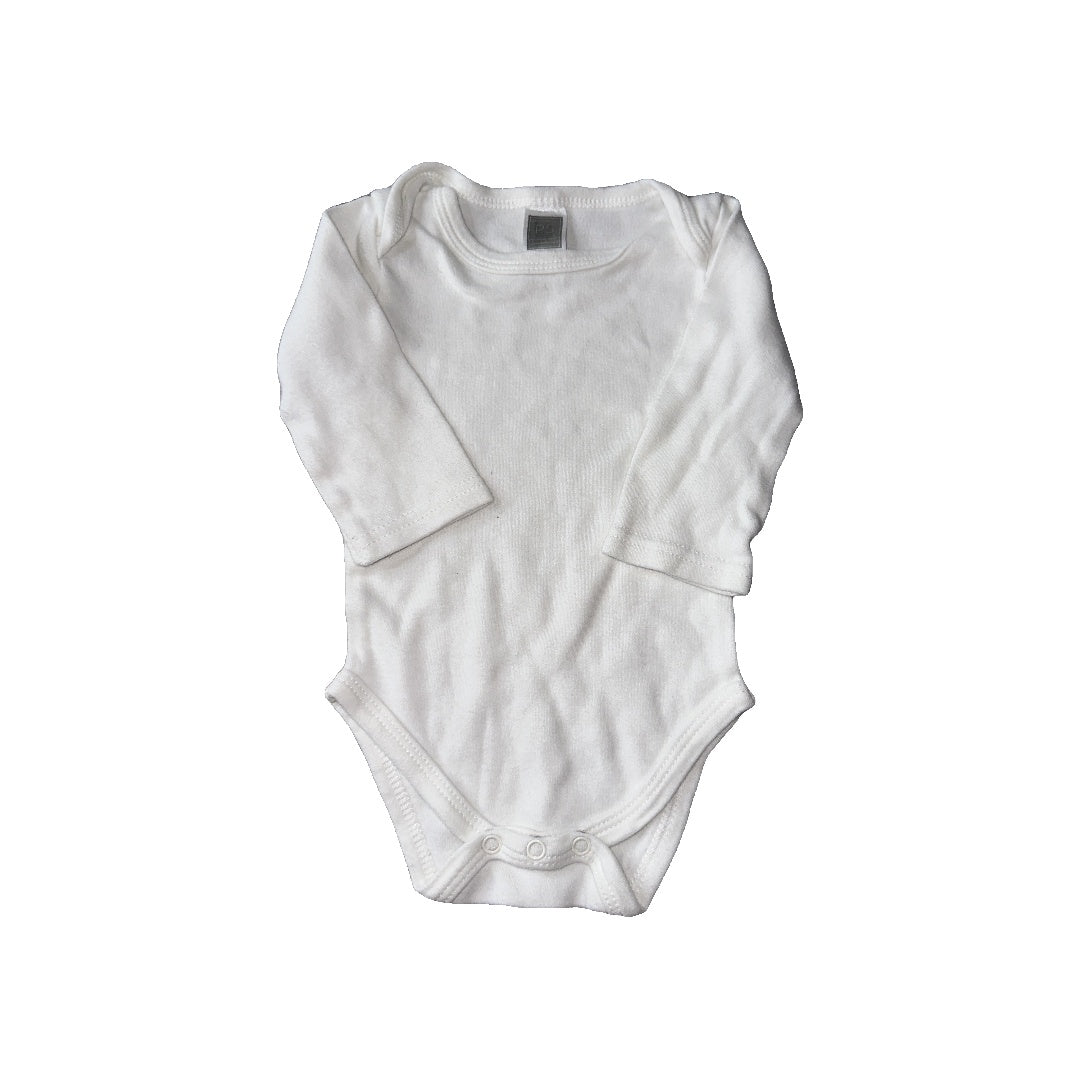 Unisex White Onesie Size: 0-3 months White