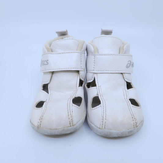 Asics Girls White Shoes Size: 5T White