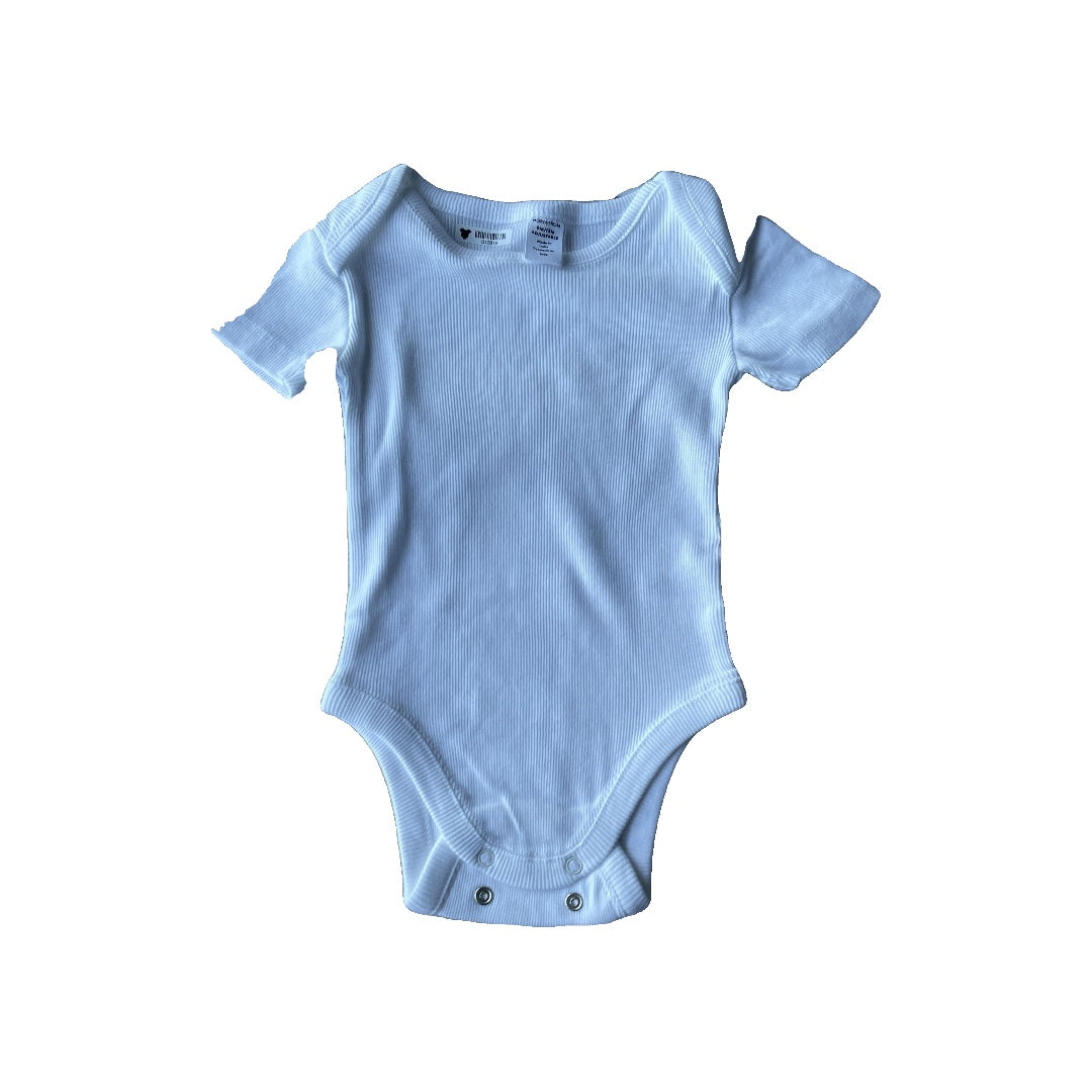 Unisex White Onesie Size: 9-12 Months White