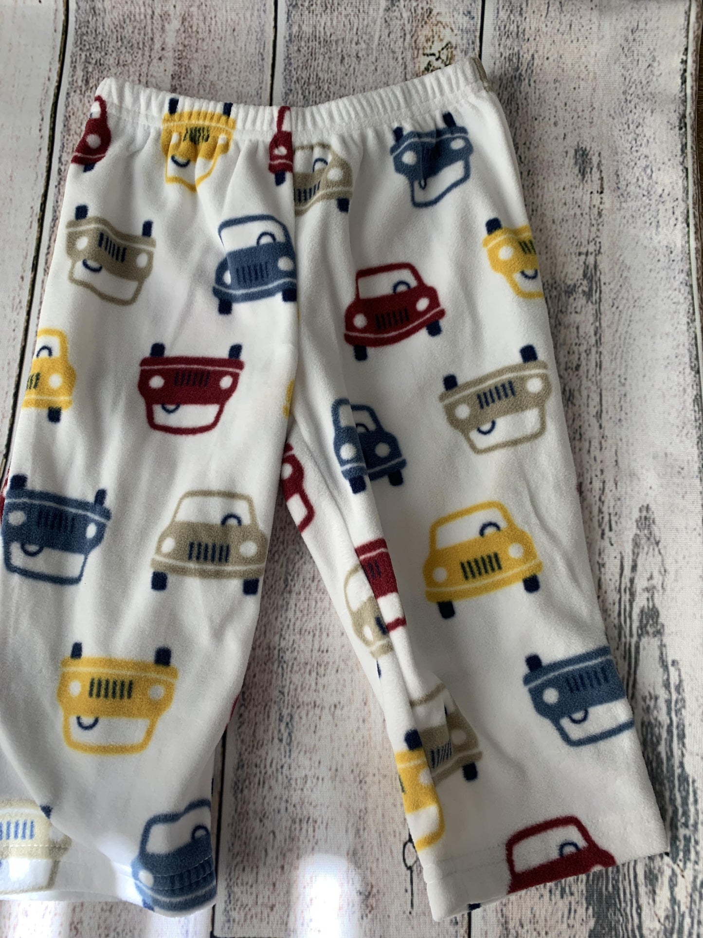 Carters Boys White Pajamas Size: 18 months White