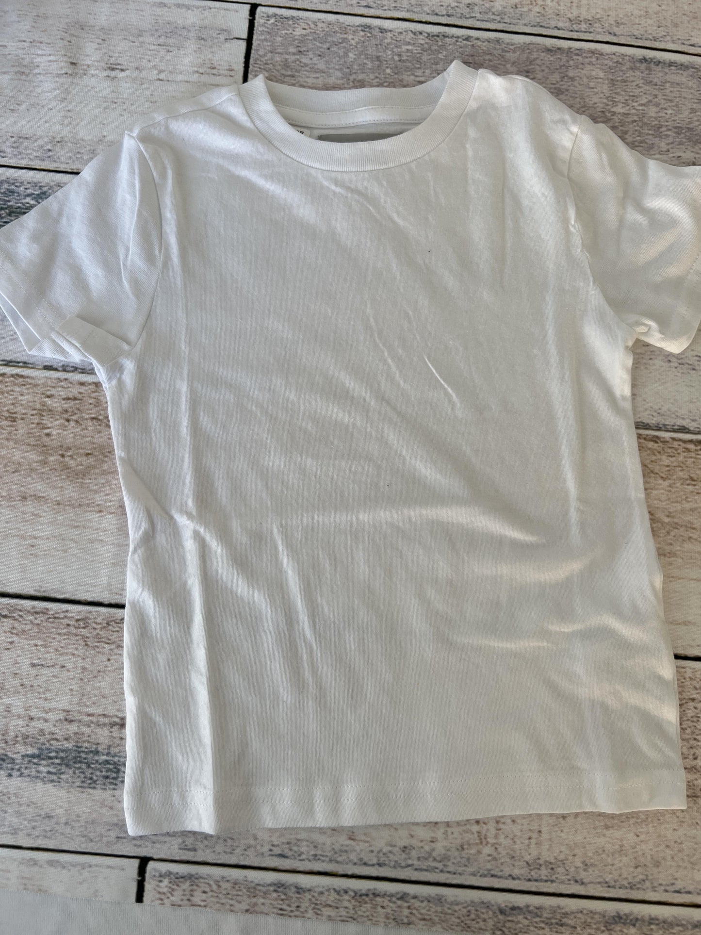 Nordstrom Unisex White T-Shirt Size: 3T White