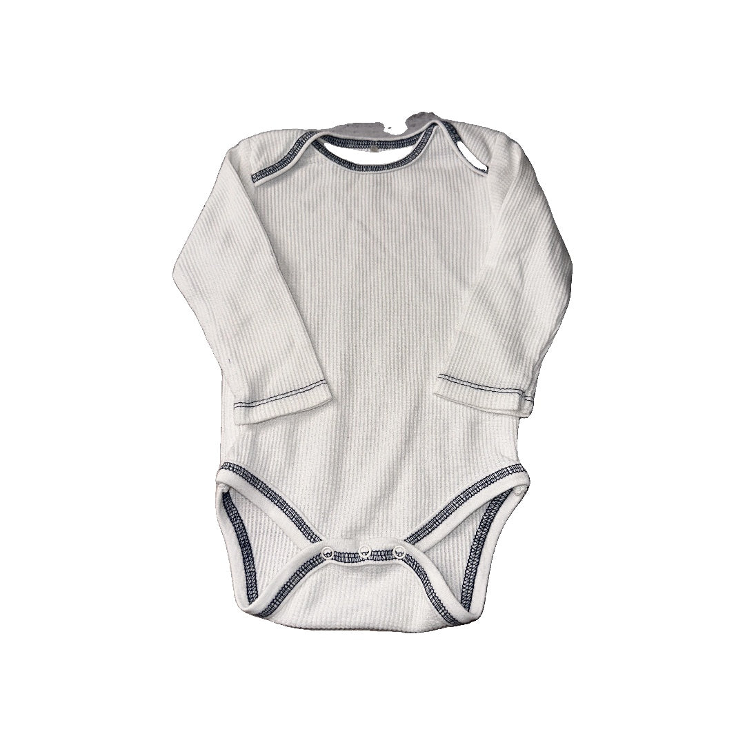 Chick Pea Unisex White Onesie Size: 3-6 months White